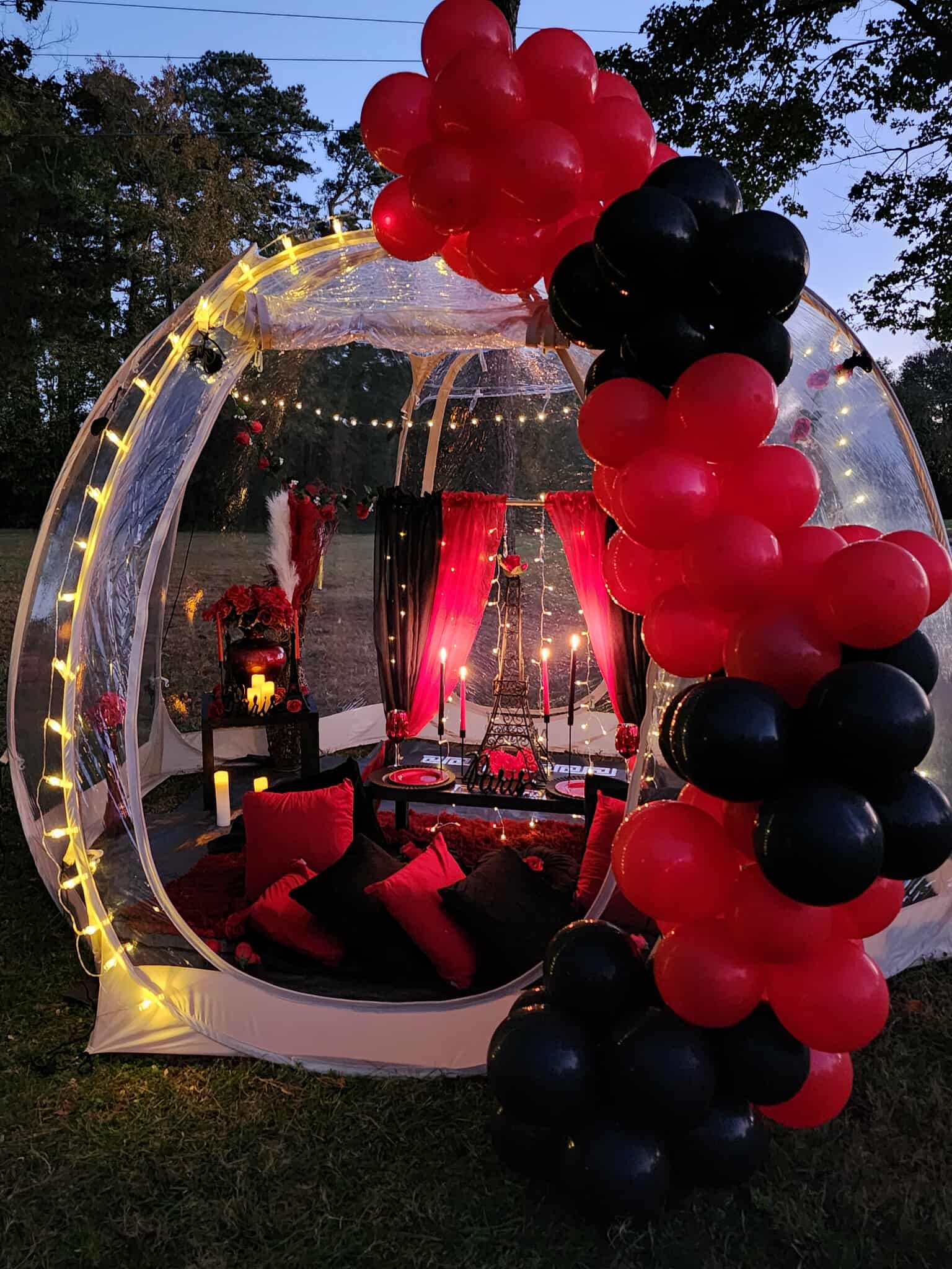 Luxury Outdoor Pop-Up Bubble Tent
