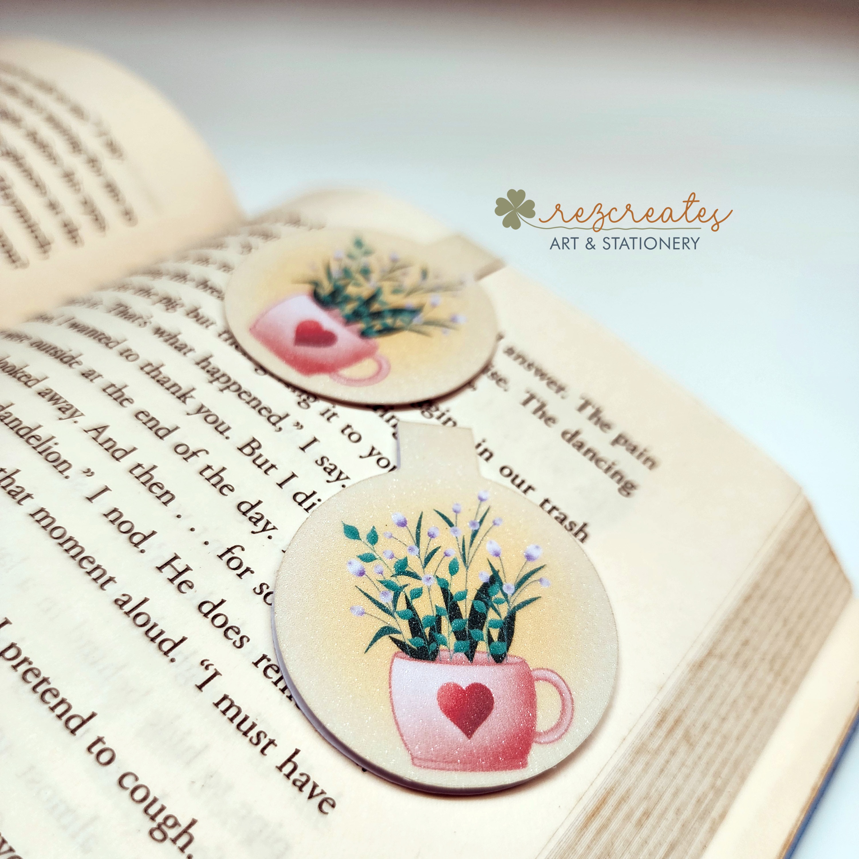 Florals Magnetic Bookmark