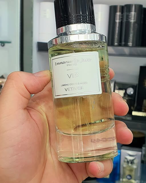 Emmanuelle Jane Paris VIP Vetiver Perfume