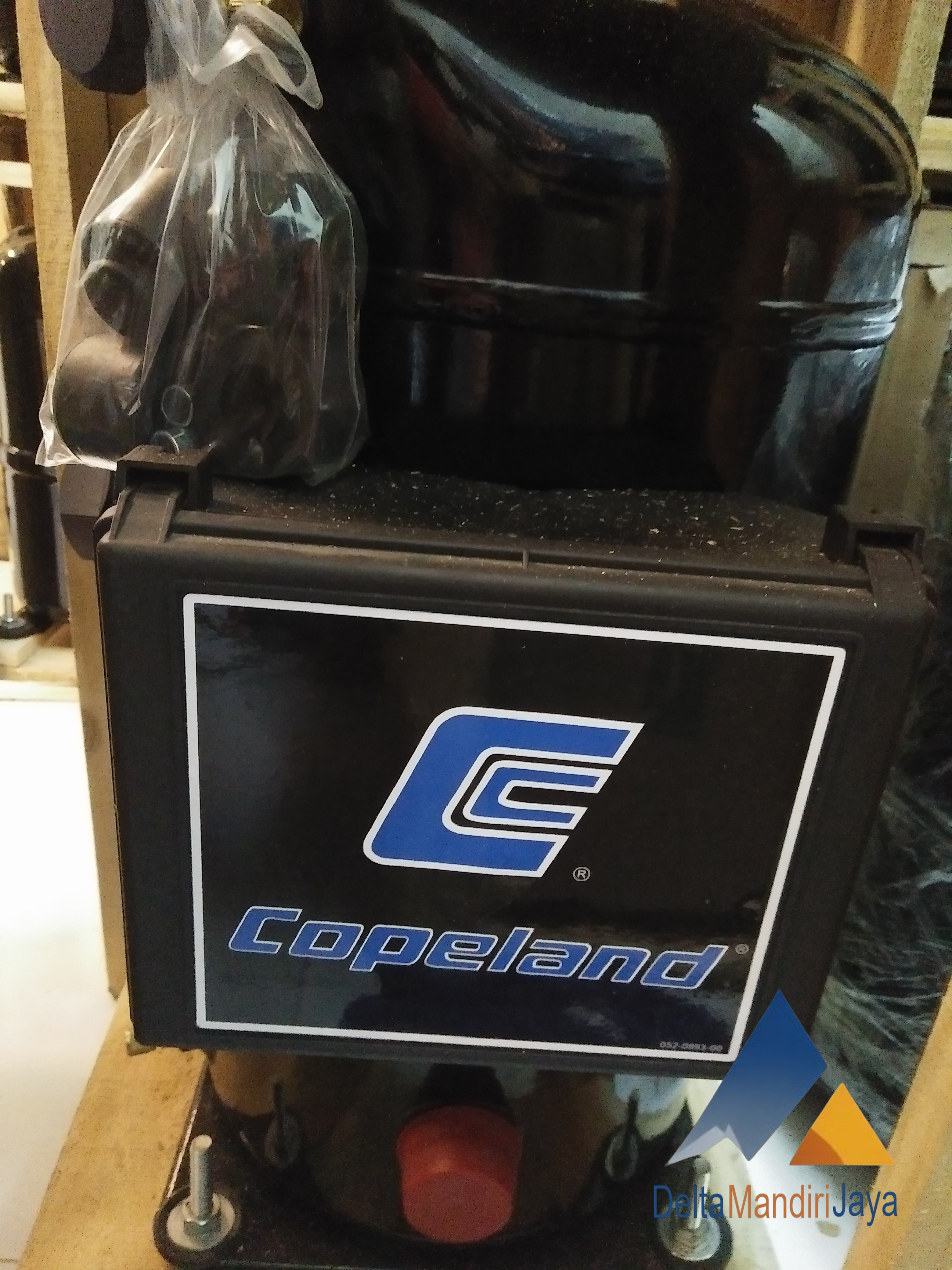 Kompresor Copeland Scroll ZR12M3E-TWD-561