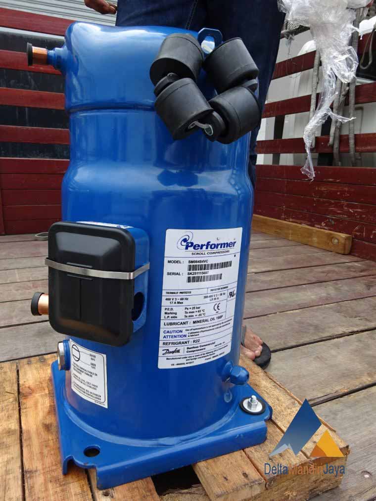 Kompresor Danfoss SM084S4VC