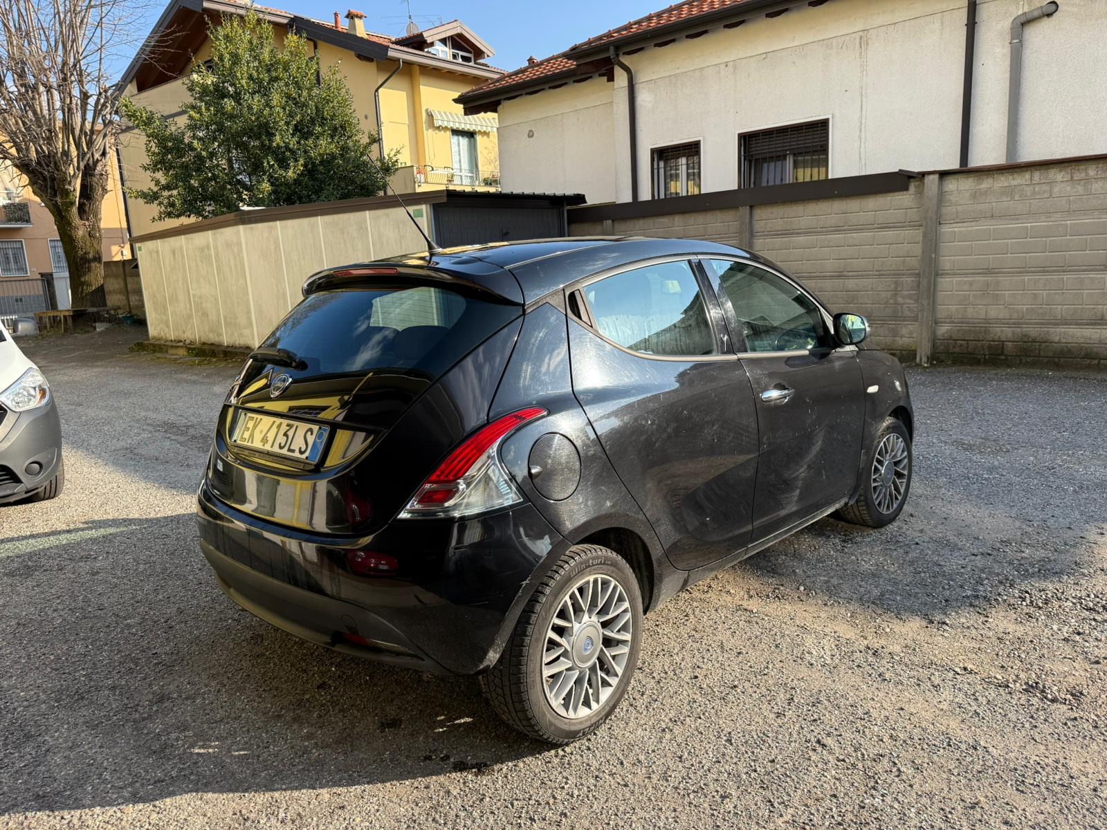 Lancia Ypsilon 1.2 Benzina – Anno 2011