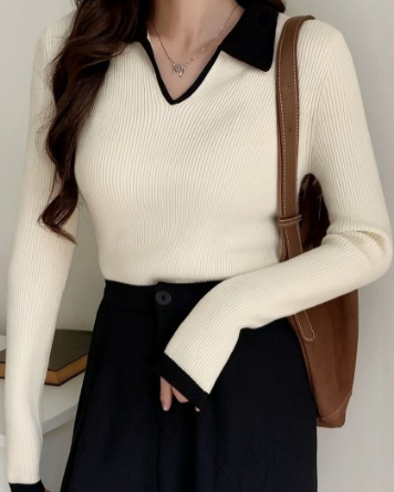 Elegant Knit Collared Sweater