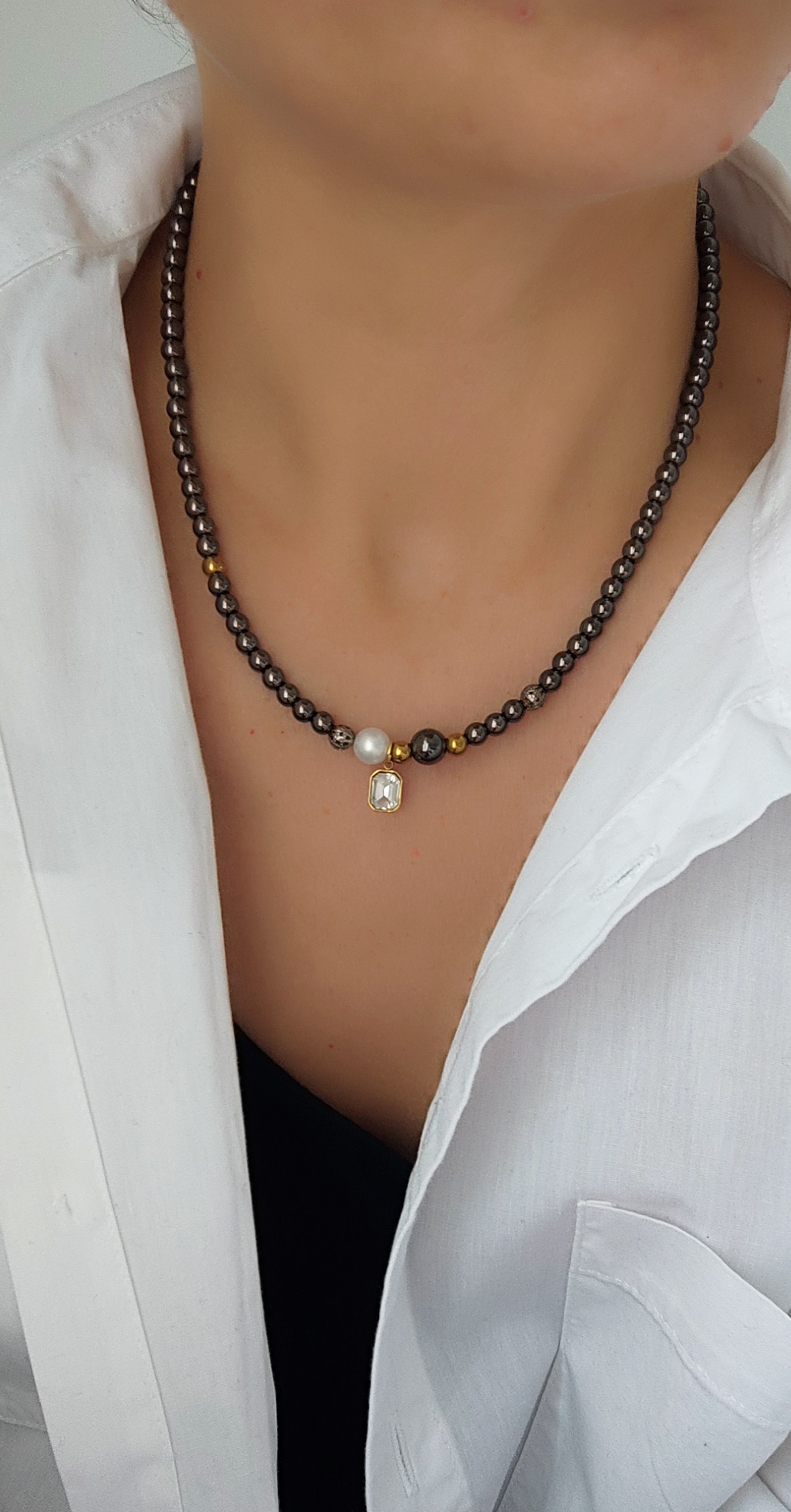 Elegantiškas vėrinys 