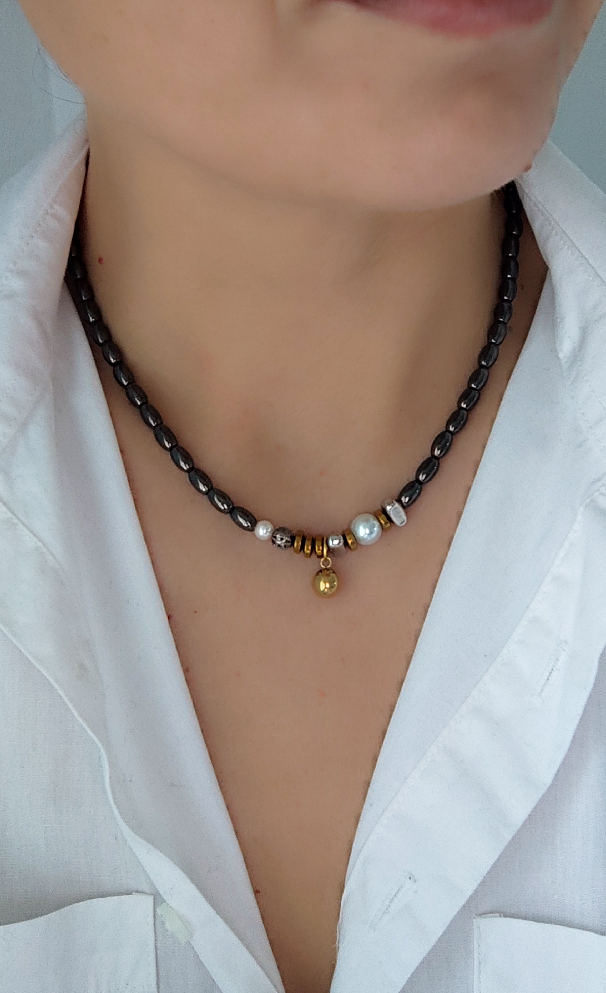 Hematito kaklo papuošalas 