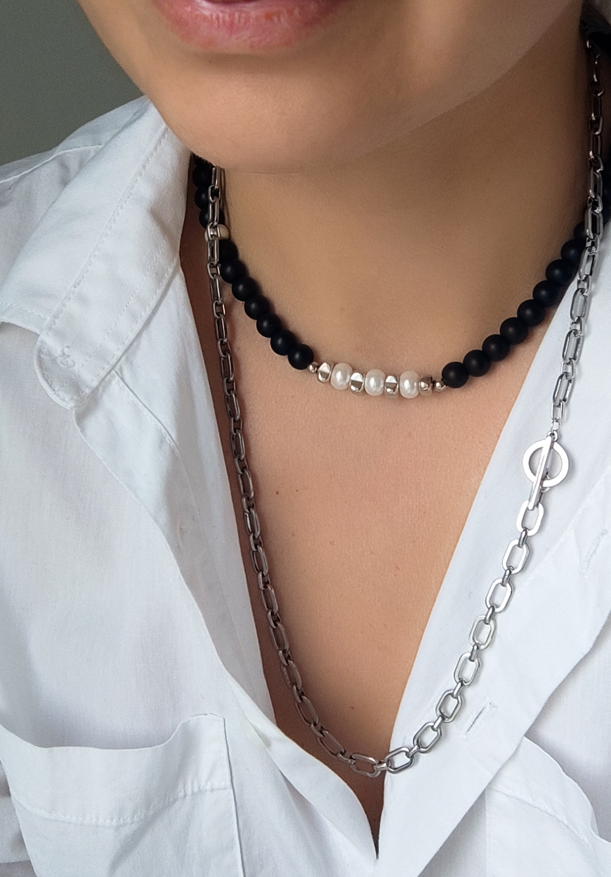 Agato ir perlų kaklo papuošalas