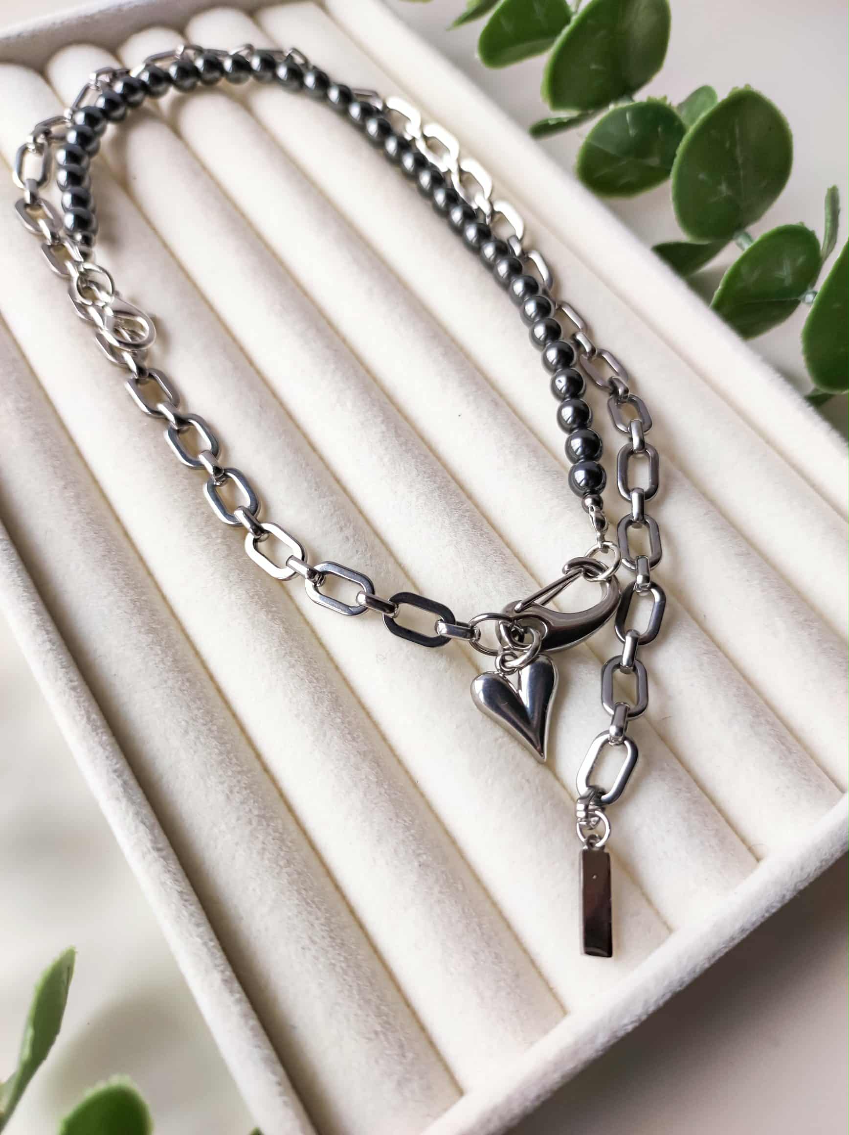 Sidabrinė grandinėlė su pakabuku