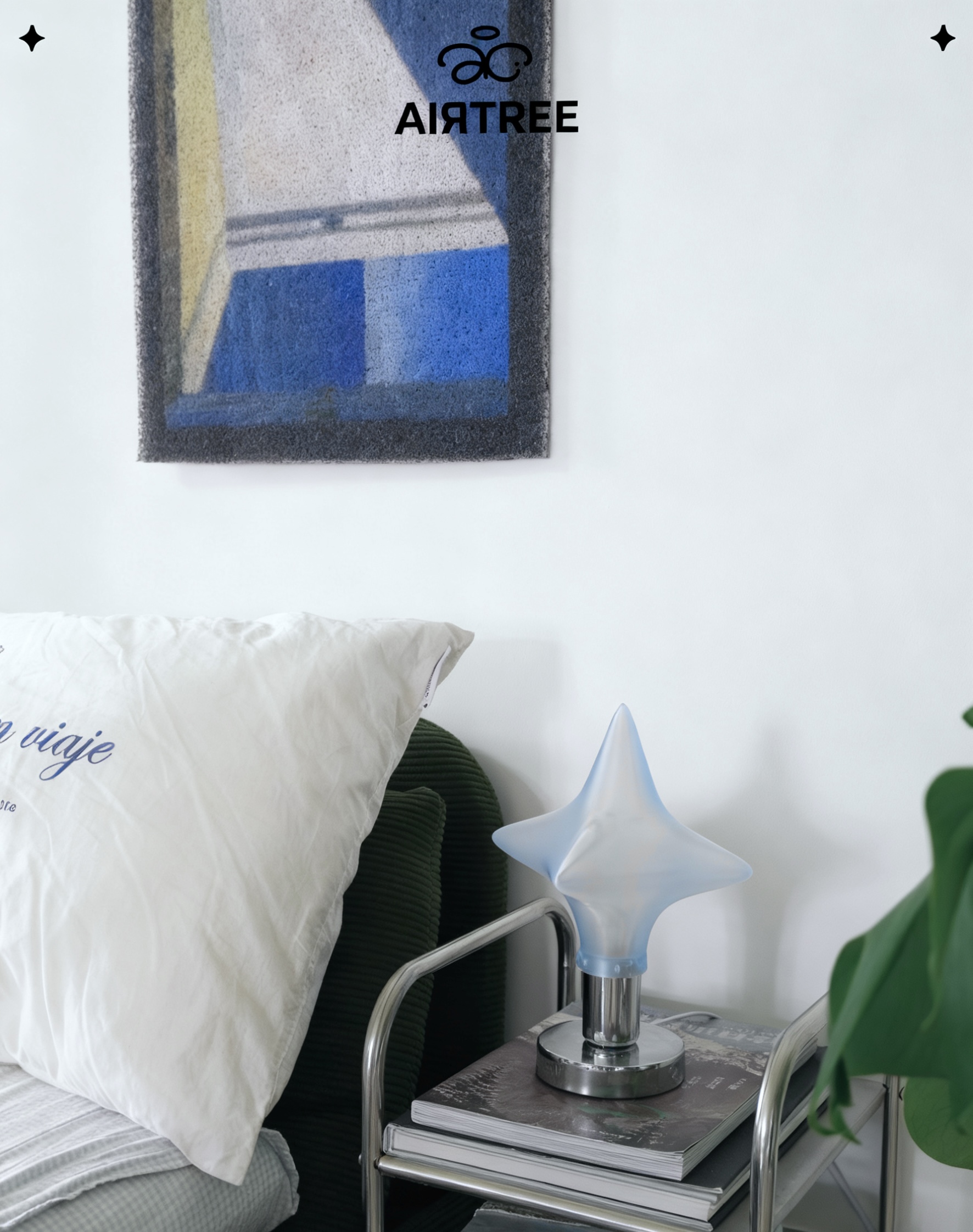 Spark Star-Shaped Table Lamp