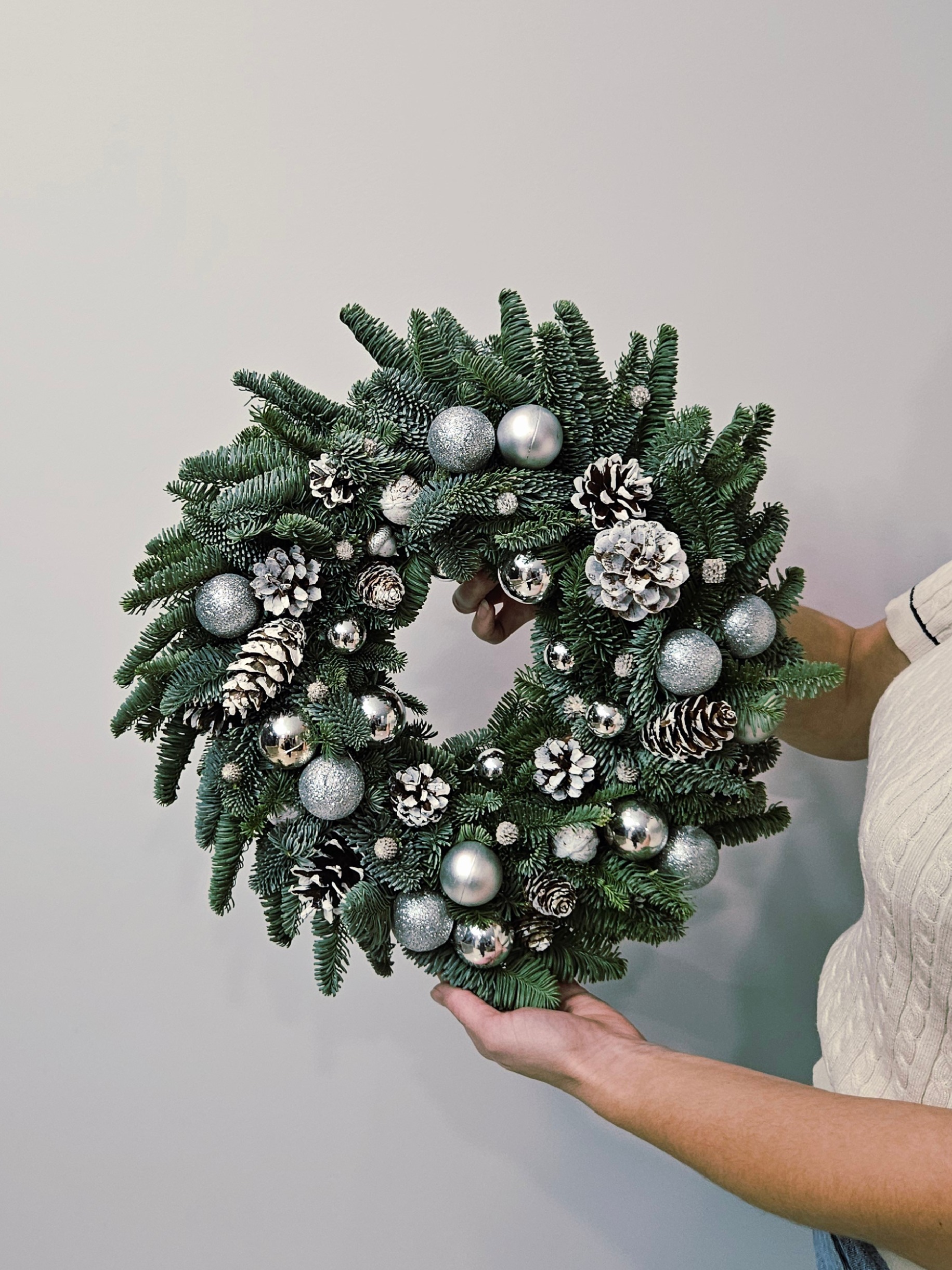 Vainikas "Šerkšnas" 40cm.