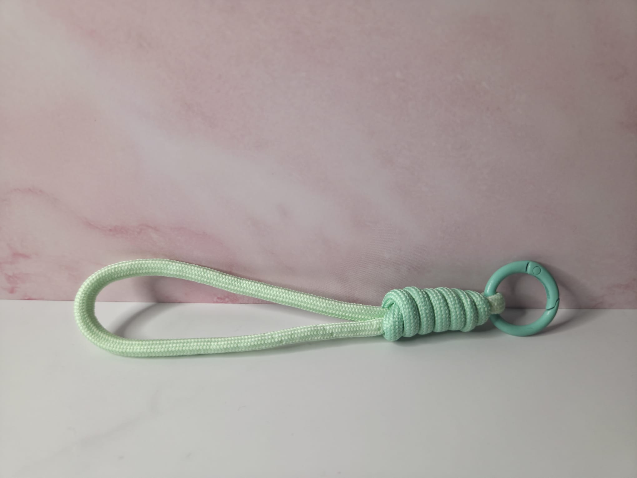 Schlüsselanhänger aus Paracord