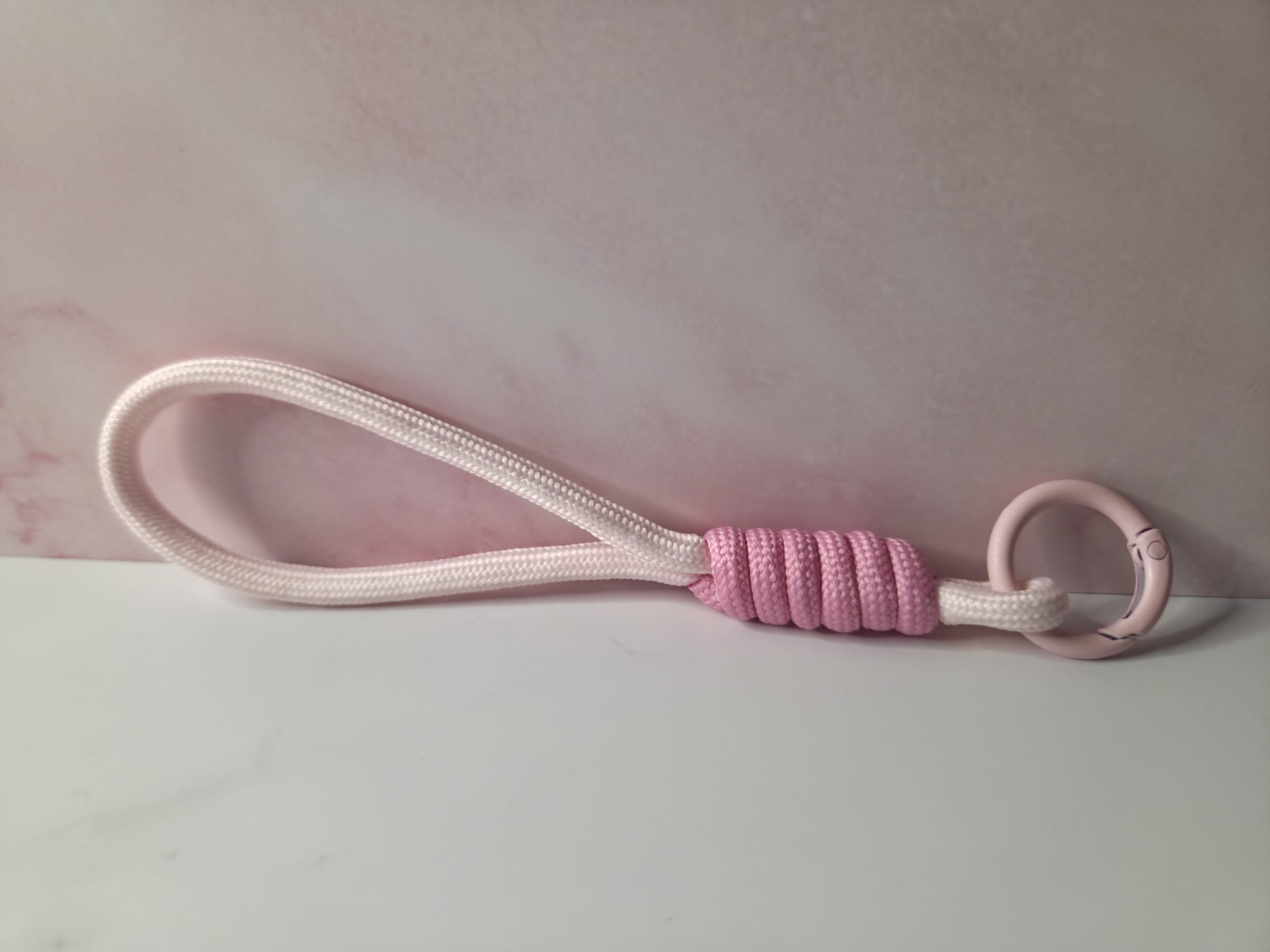 Schlüsselanhänger aus Paracord