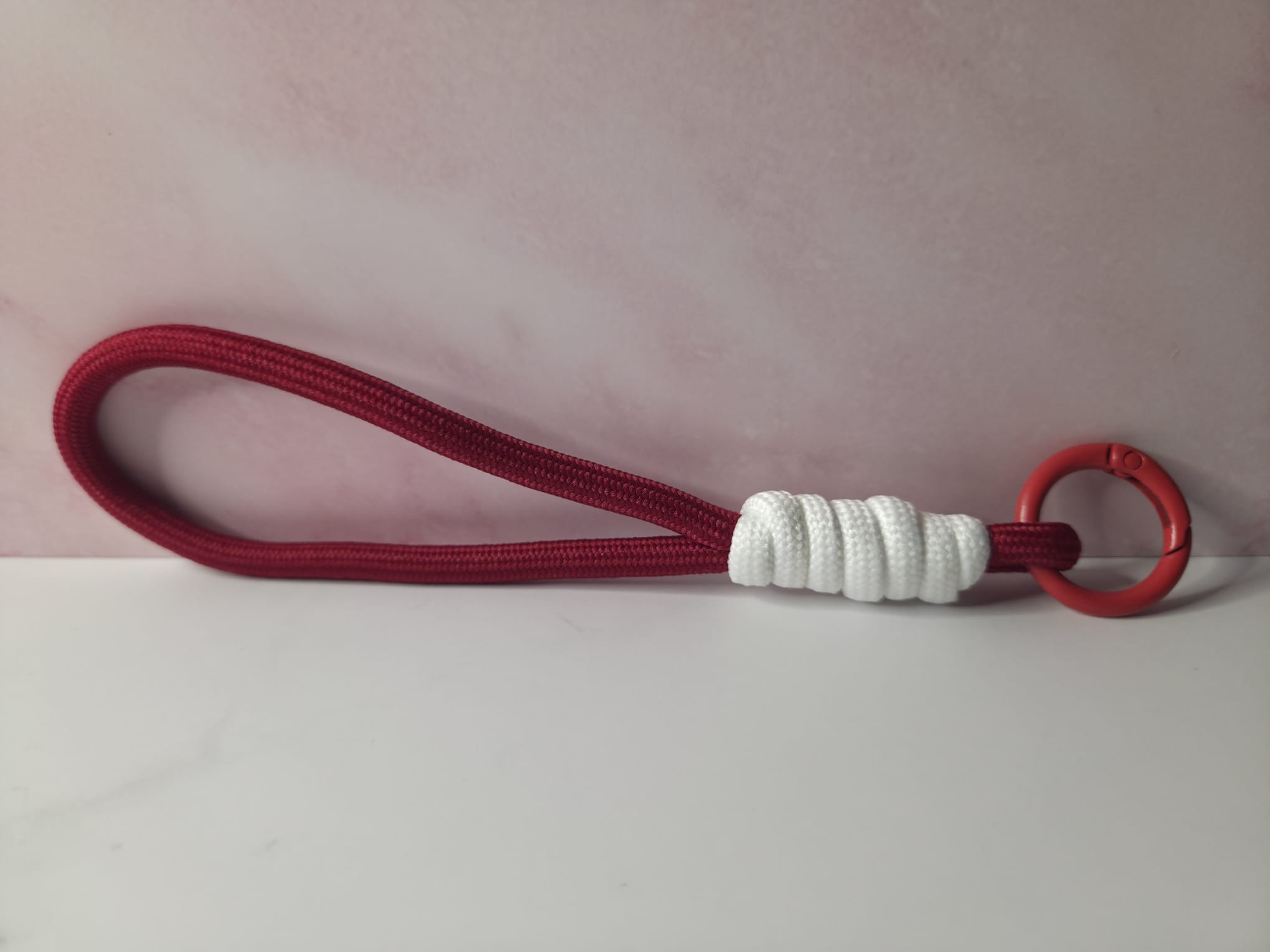 Schlüsselanhänger aus Paracord