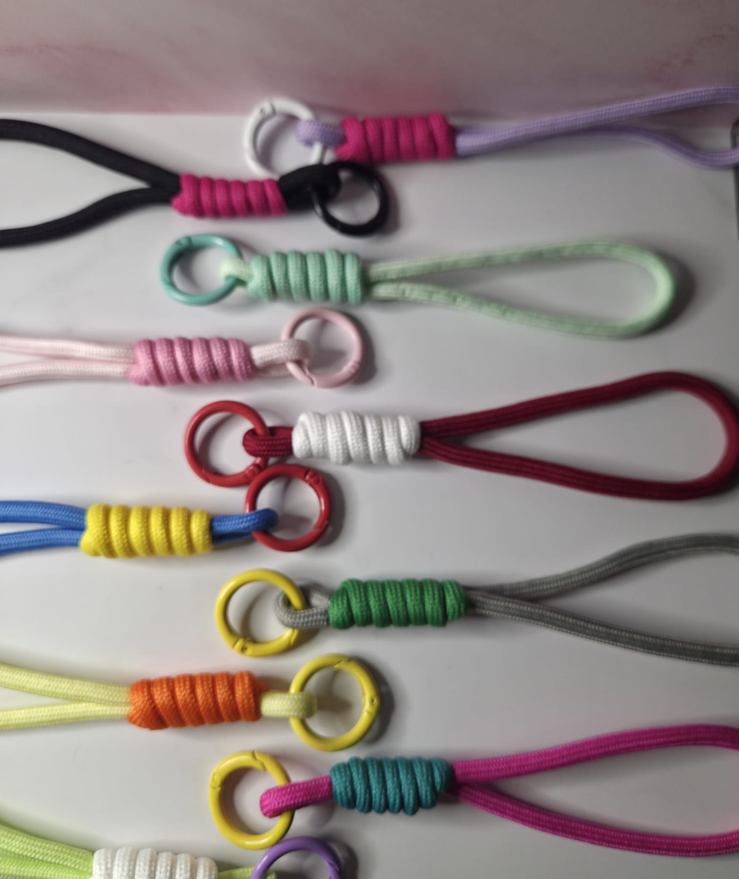 Schlüsselanhänger aus Paracord 