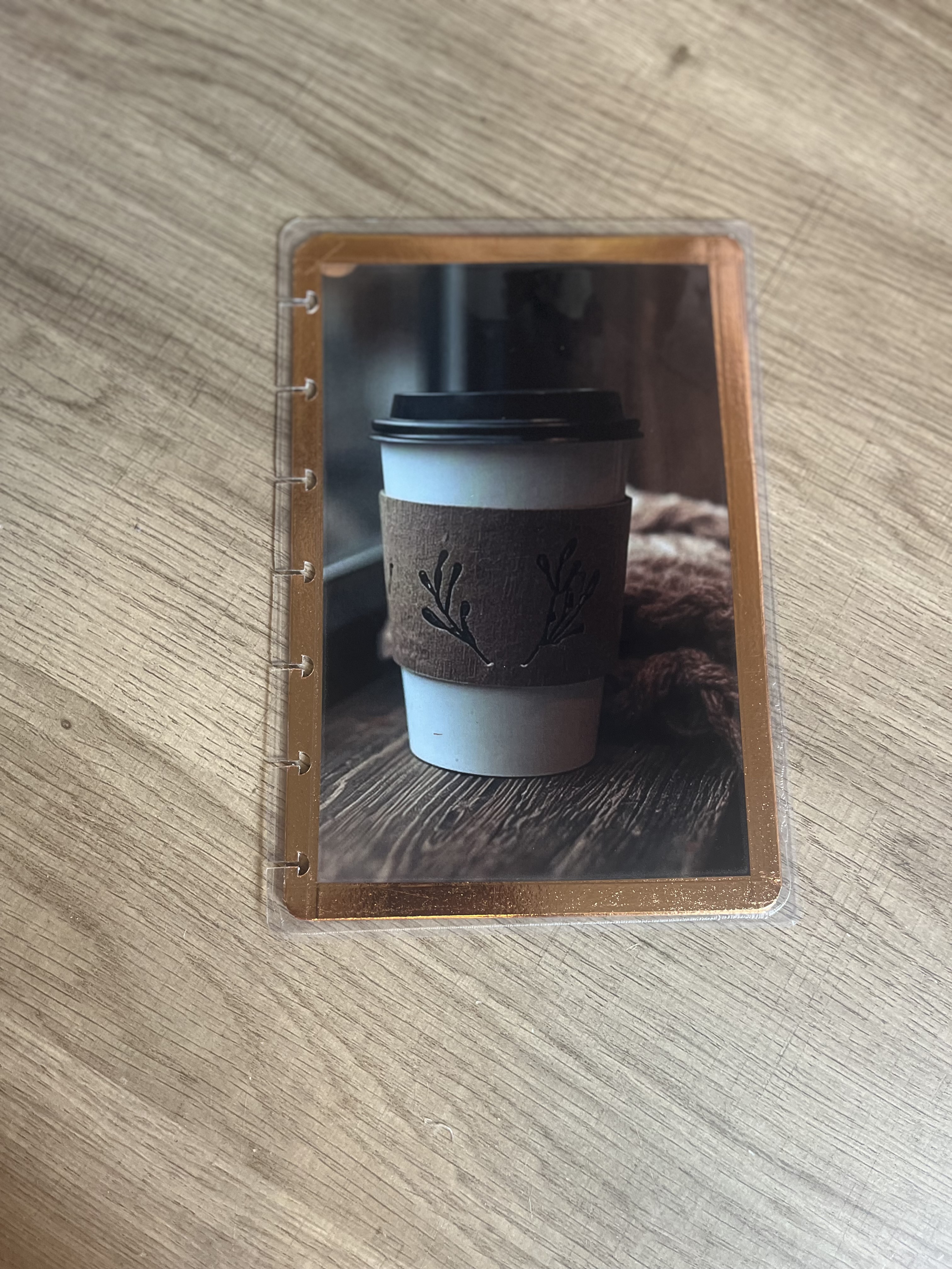 Coffee Shop Lover: Mini Disc Bound Cover