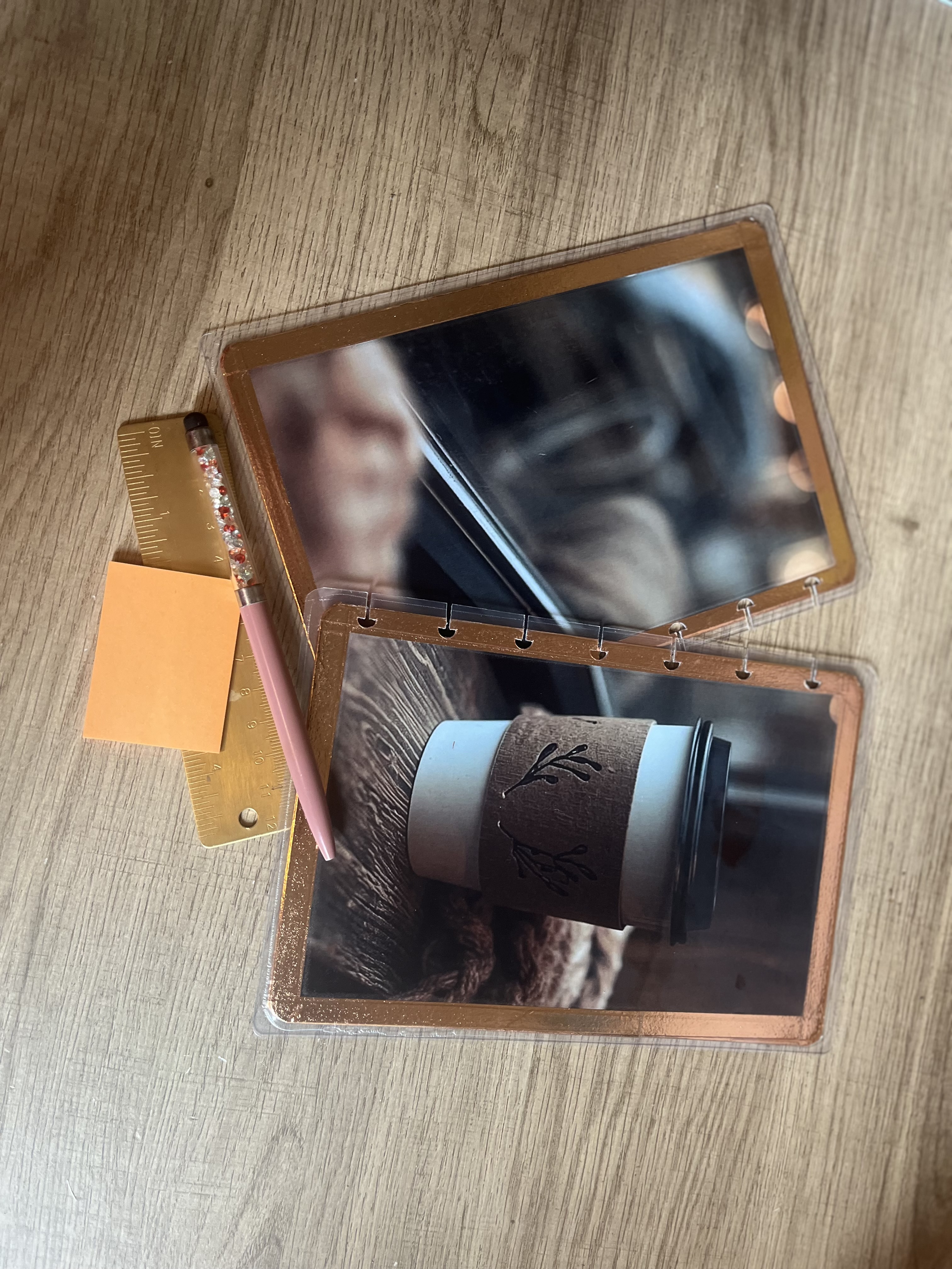 Coffee Shop Lover: Mini Disc Bound Cover