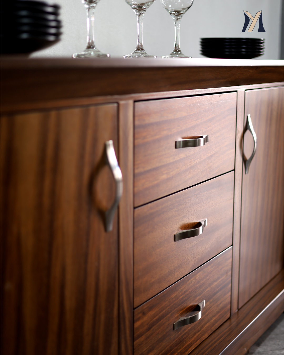 Comedor Venecia Parota