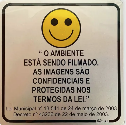 Adesivo de aviso de monitoramento