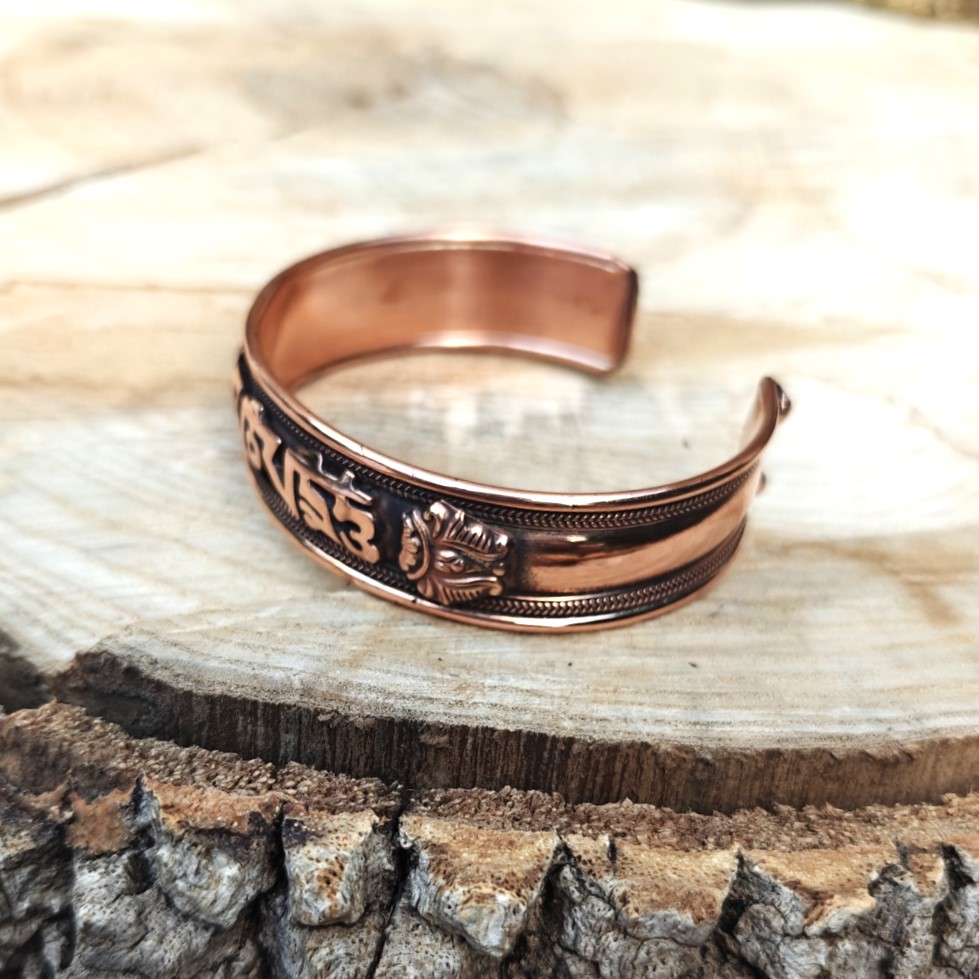Om Mani Padme Hum Copper Bracelet (Unisex)