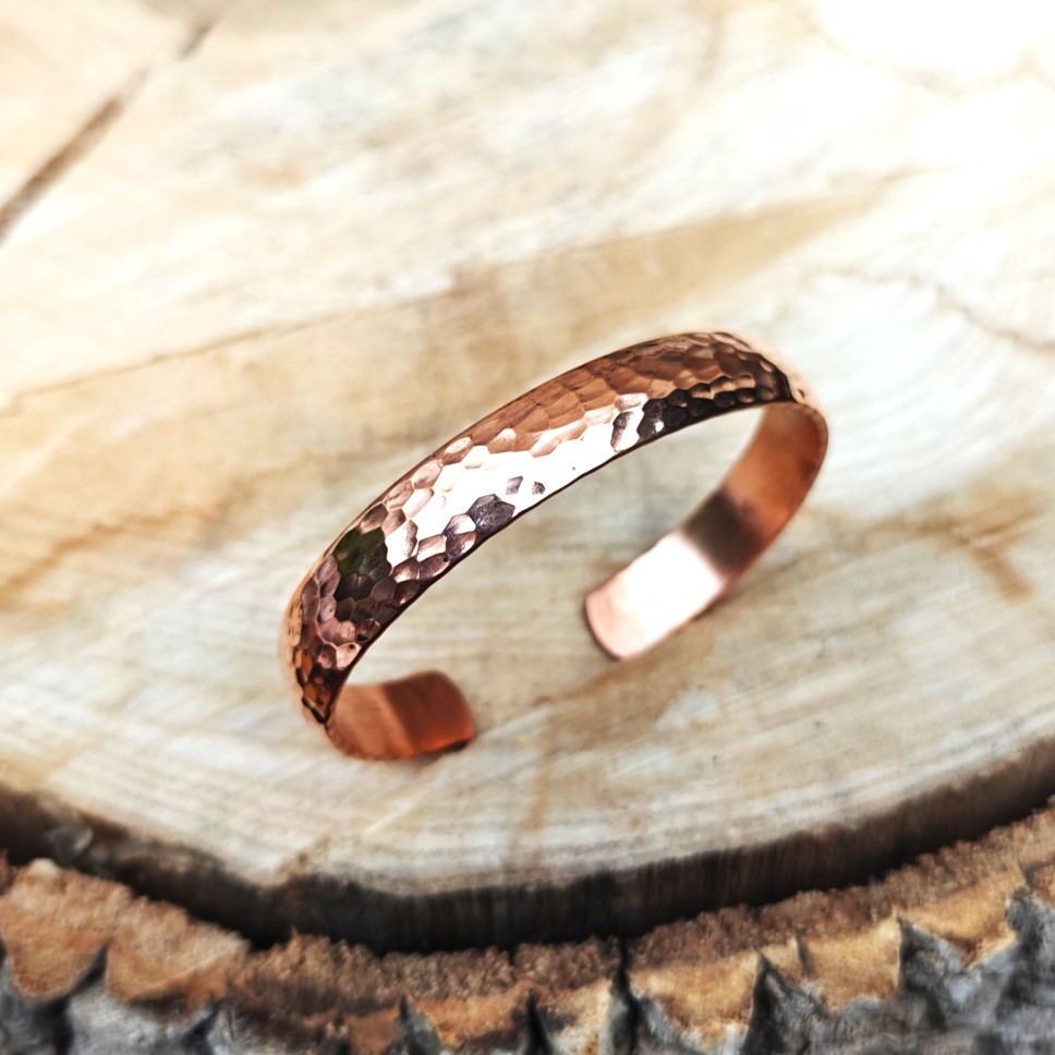 Hammered Pattern bracelet