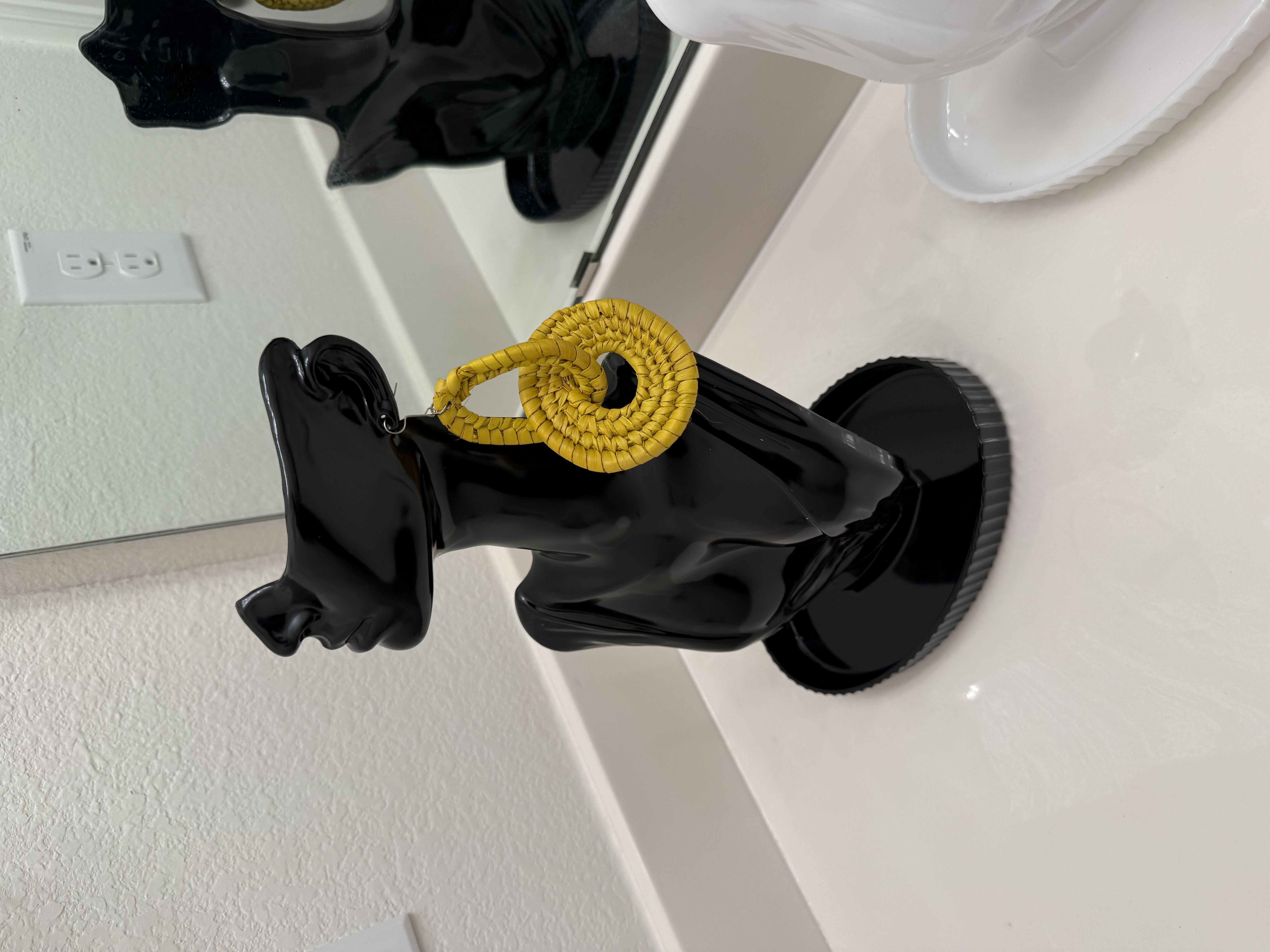 Wooden basket earrings 