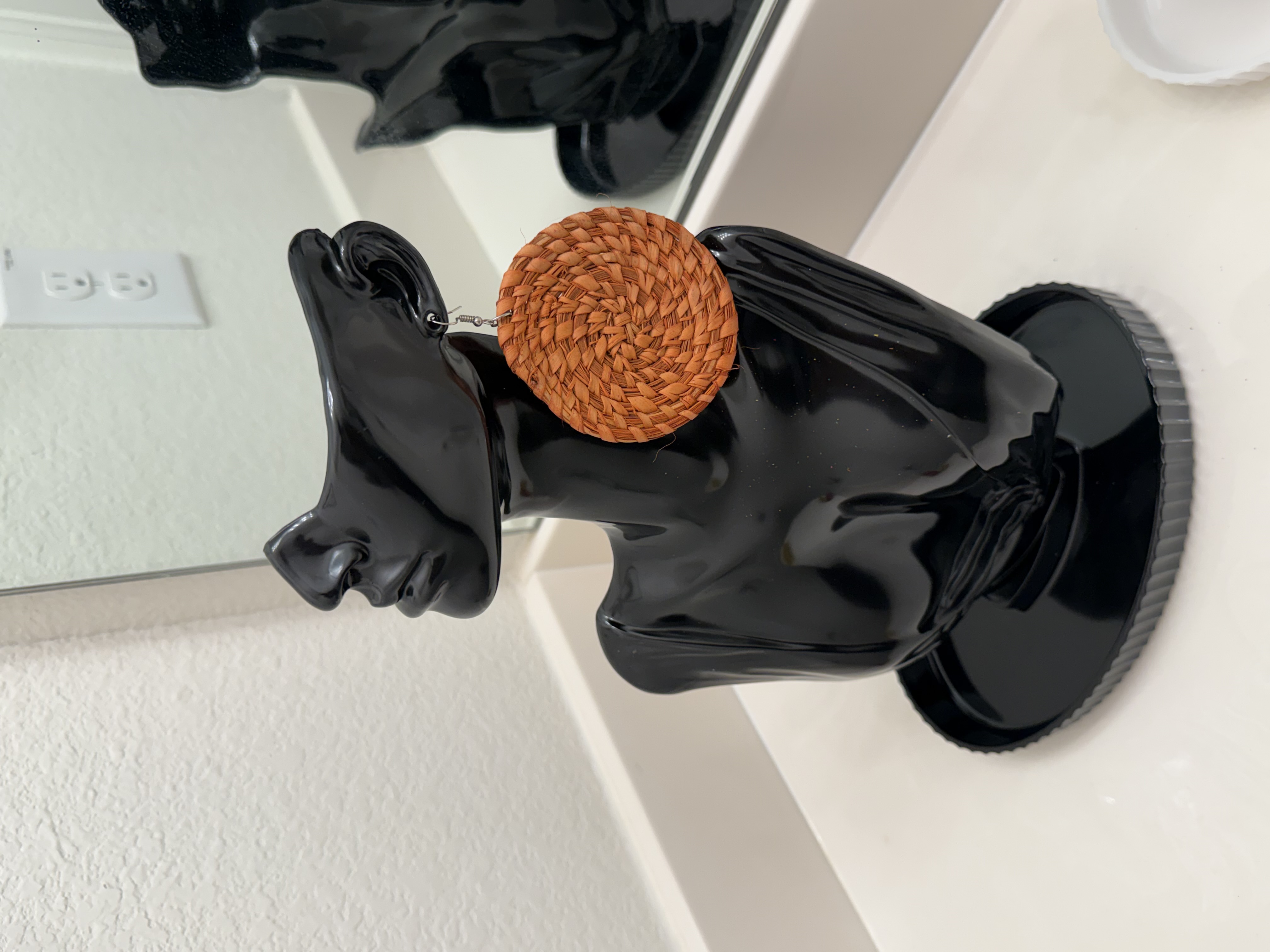 Wooden basket earrings 