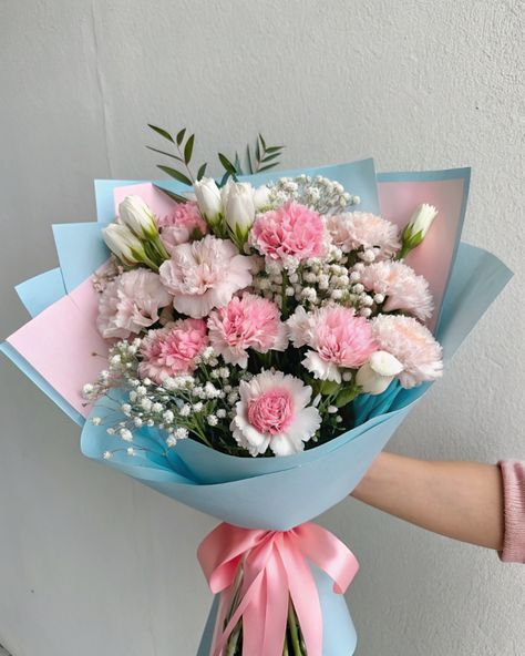 Roses & Carnations Combo