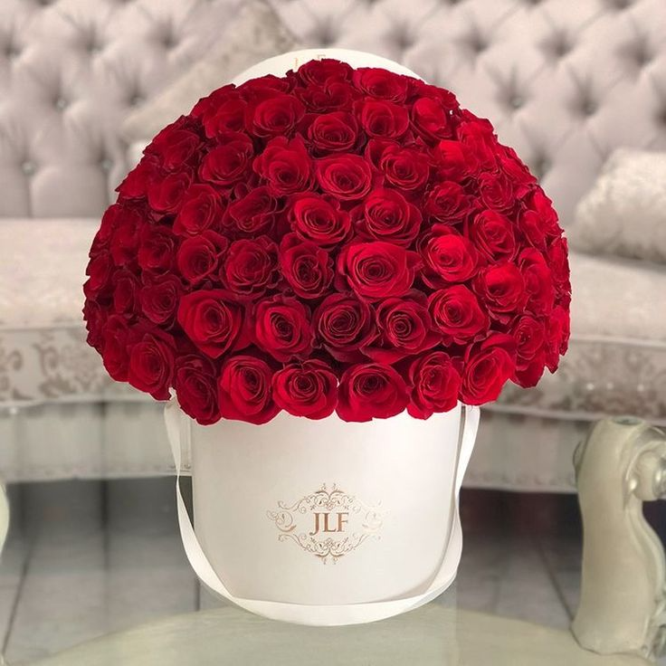 All-Red Roses Luxury Box