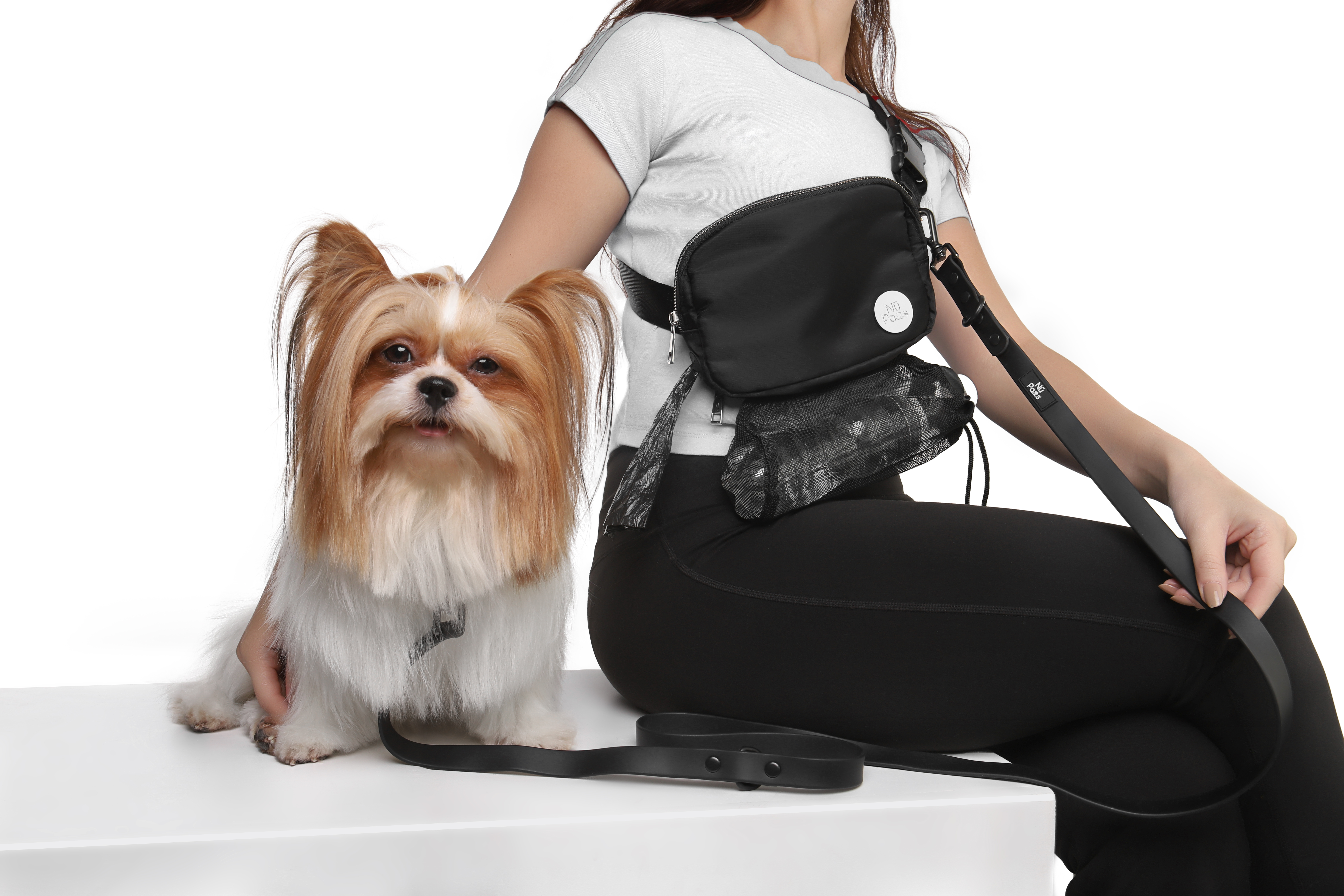 Nü Lynk - Multifunctional Leash Bag
