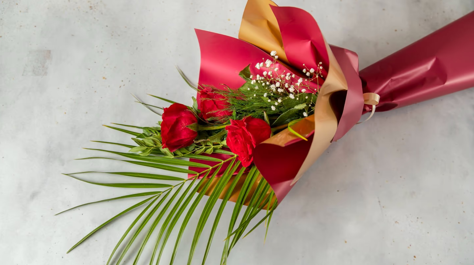 Buket tri crvene ruže