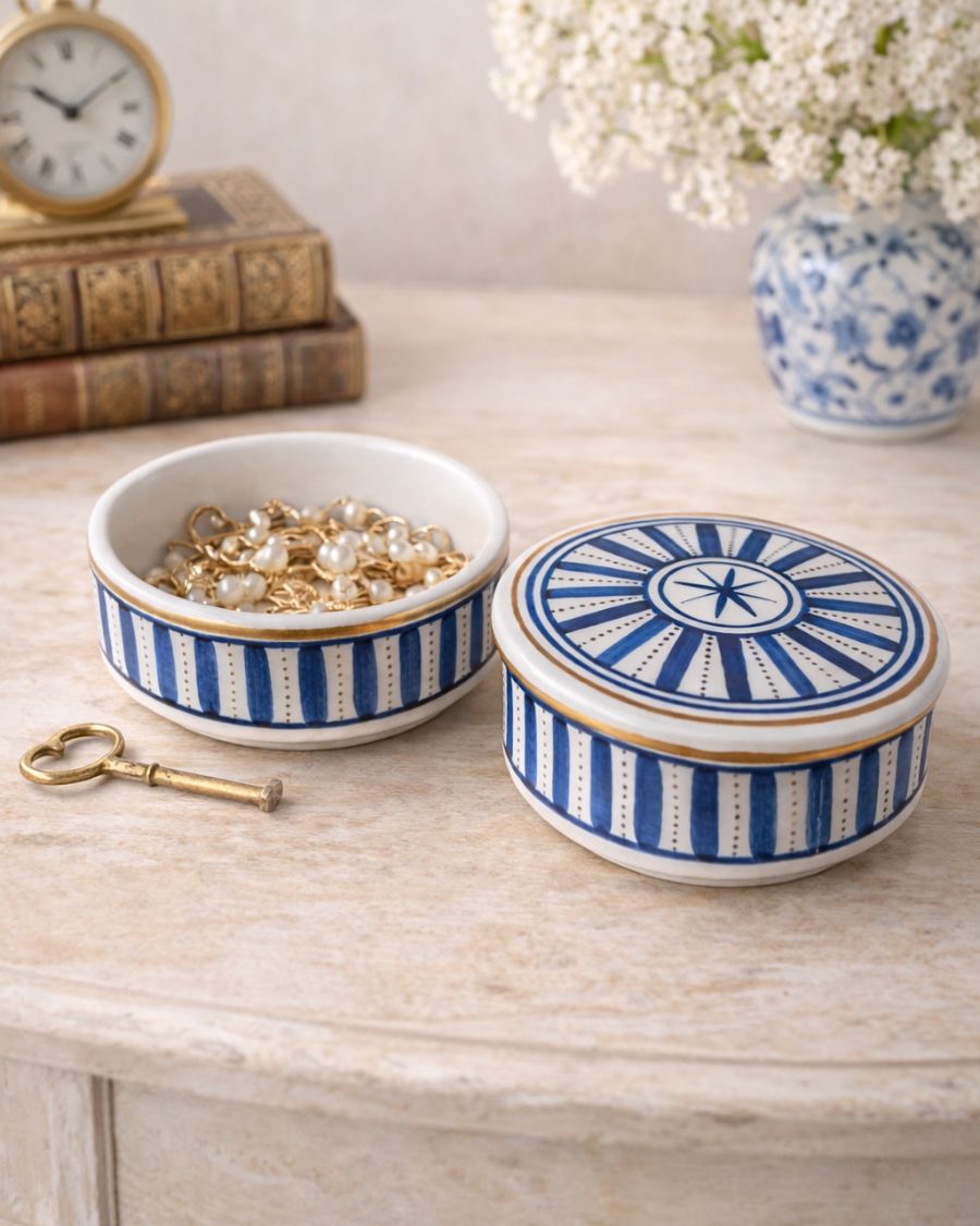 Boîtes artisanales décoratives