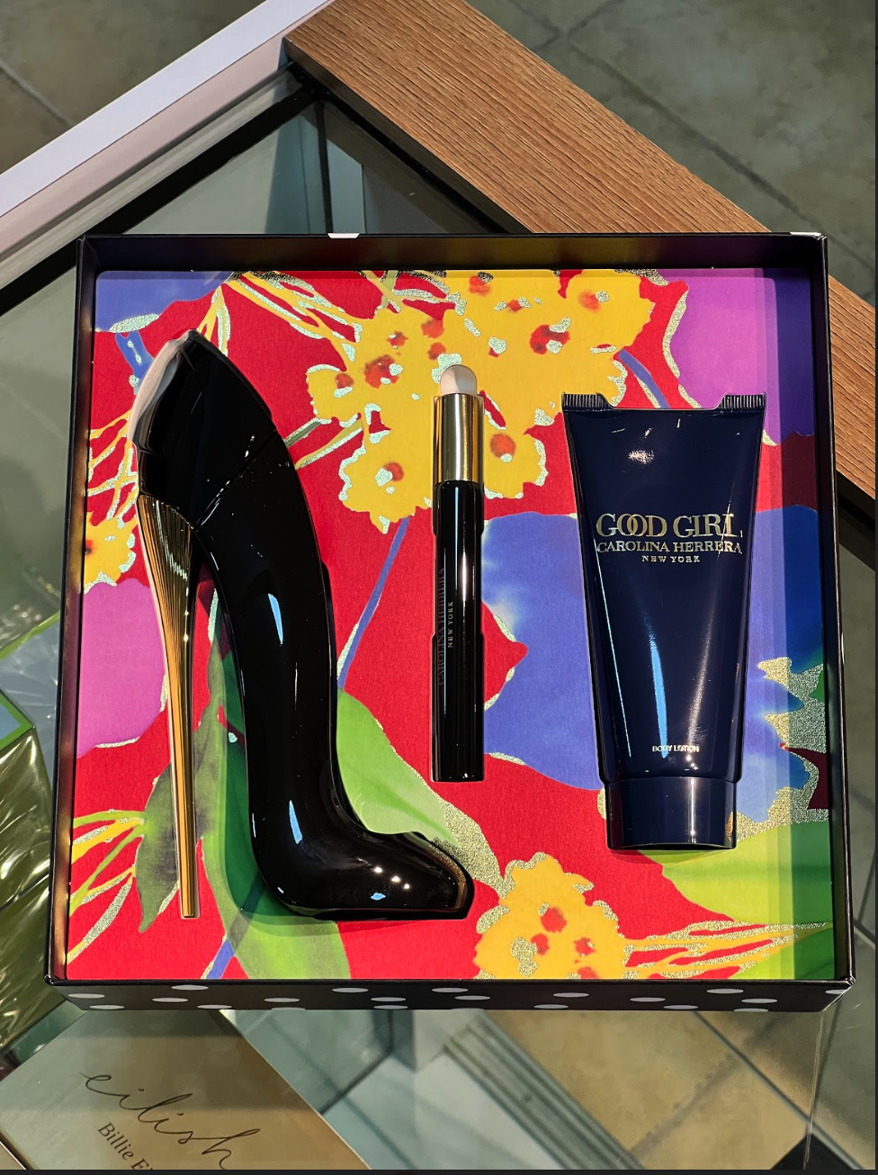 GIFT SET -CAROLINA HERRERA "GOOD GIRL"2.7OZEDP+3.4OZ B/C+3.4B/0 3PCS SET