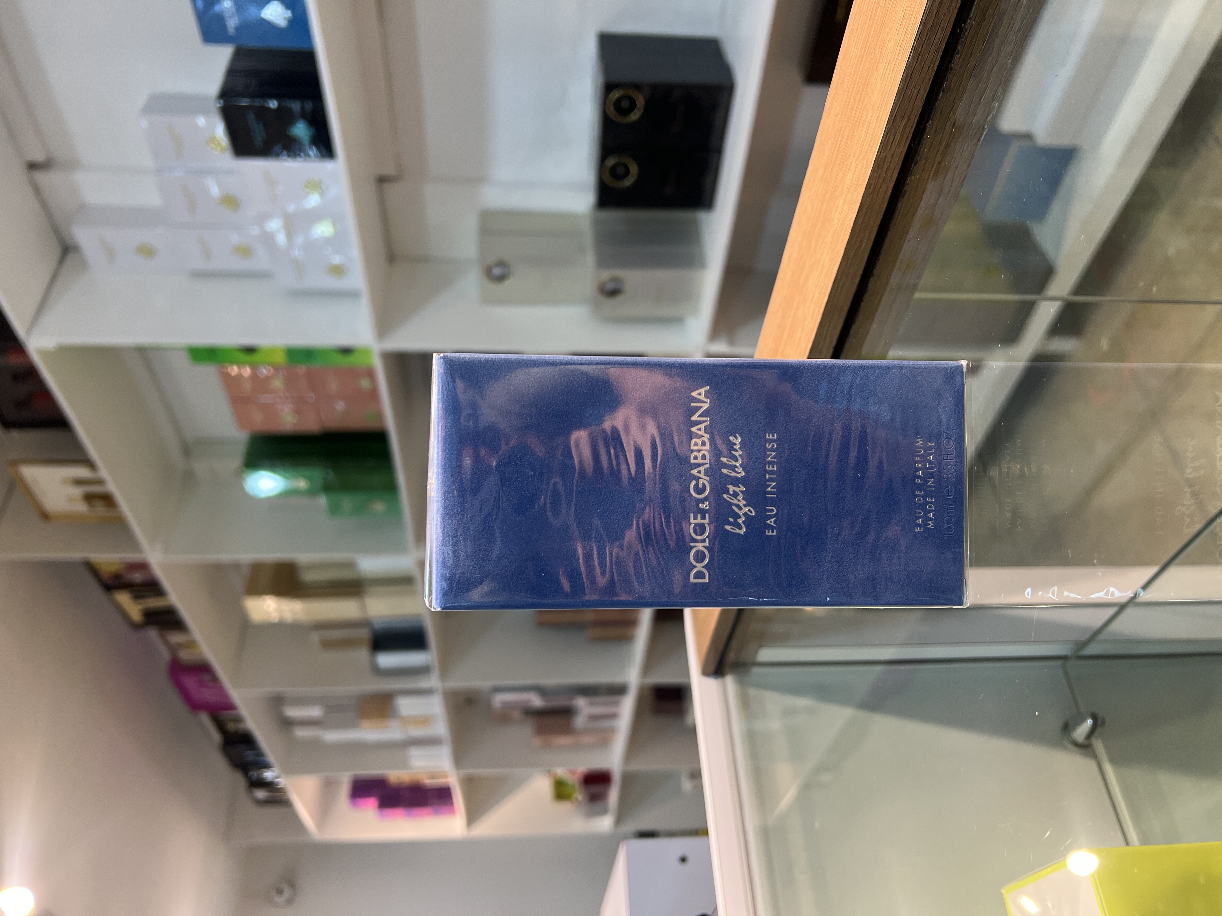 Dolce & Gabbana Light Blue Eau Intense WOMEN