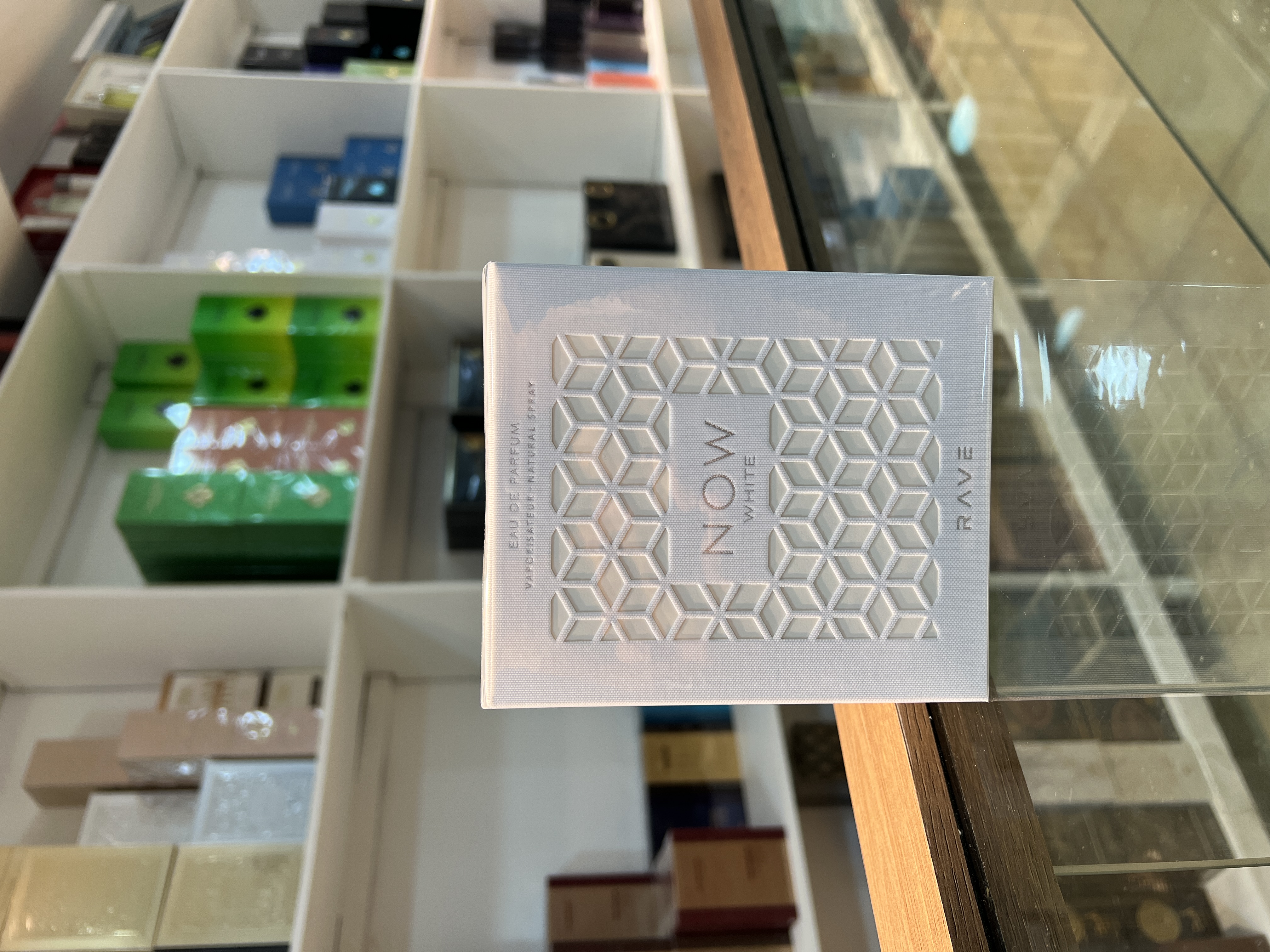 LATTAFA RAVE NOW WHITE UNISEX 3.4 OZ EDP