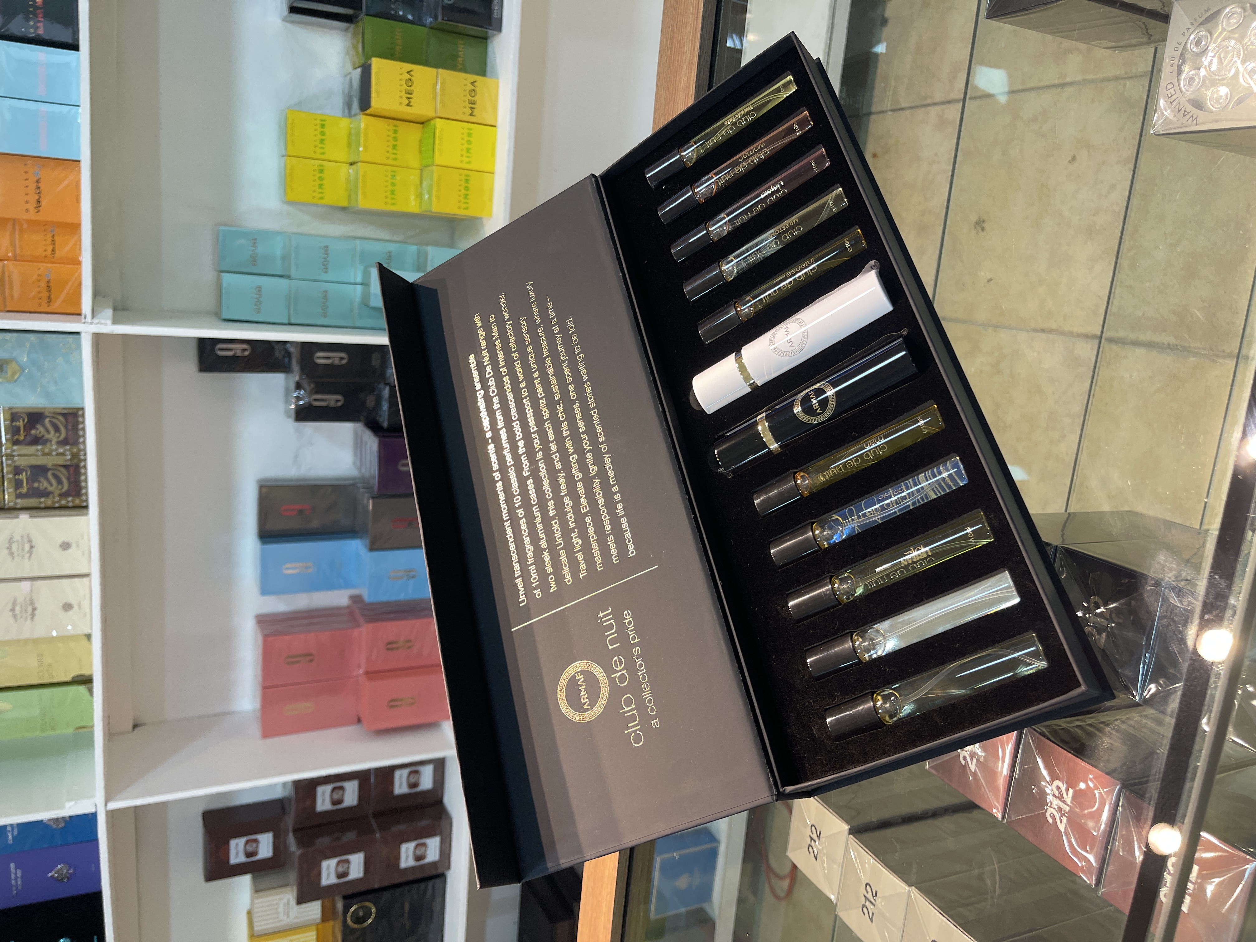 MS-ARMAF CLUB DISCOVERY SET 10 X10 ML 0.34 PARFUM SPR + 2 ATOMISER CASE..