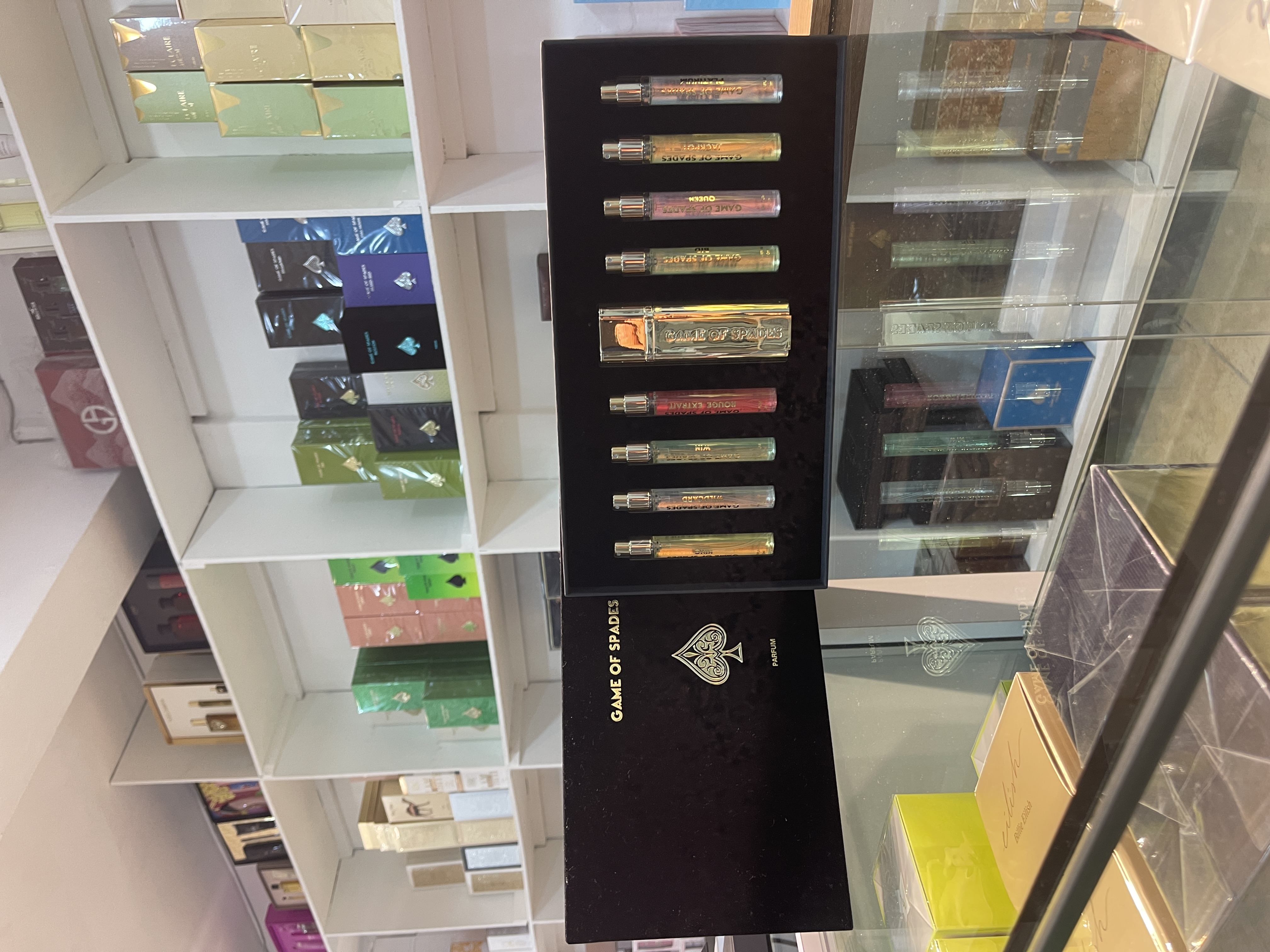 SET GAME OF SPADES COFFRET I 9PCS 10ML WITHMETAL CASE