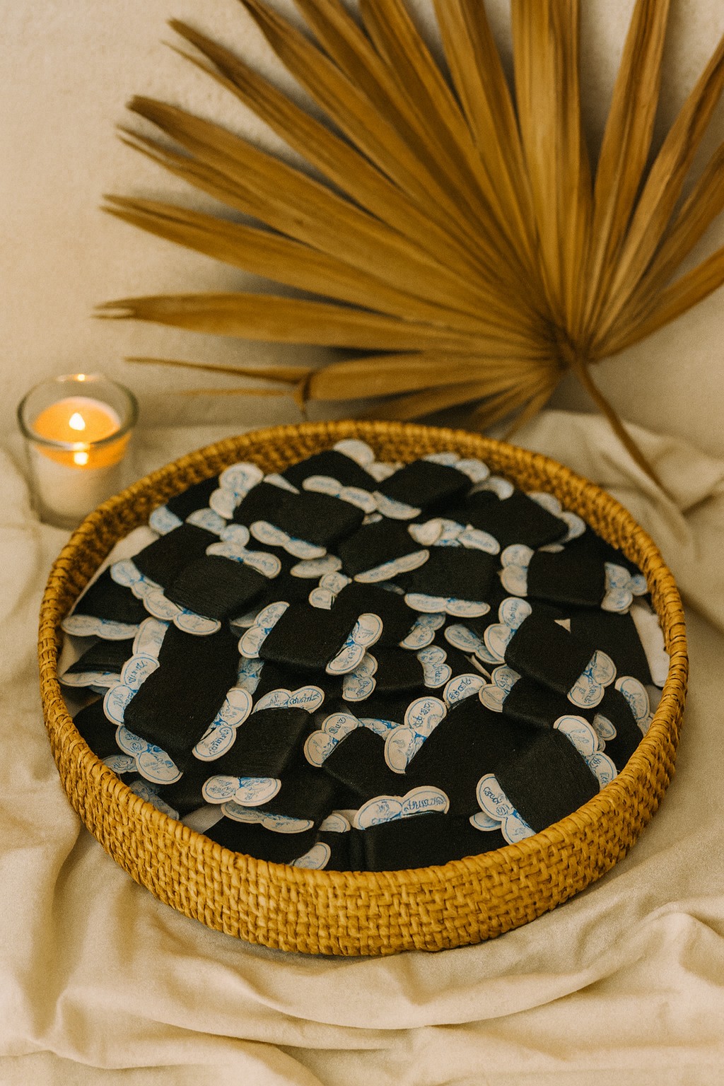 Fil à tresser africain – Coiffure protectrice pour cheveux afro – Soin ancestral naturel – Bobine pour enroulage capillaire