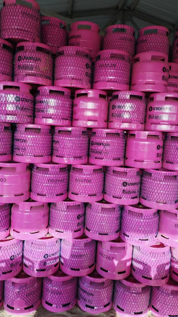 Bouteille de gaz rose