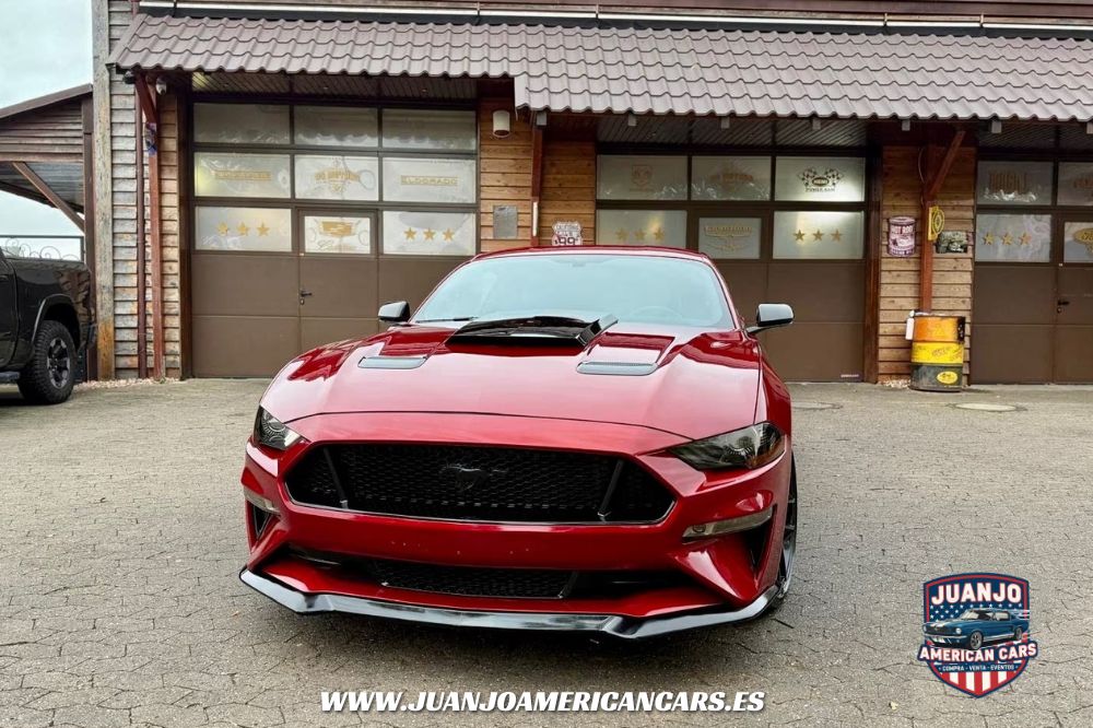 Ford Mustang GT Premium 5.0 V8 (2018) – El Auténtico Rugido Americano