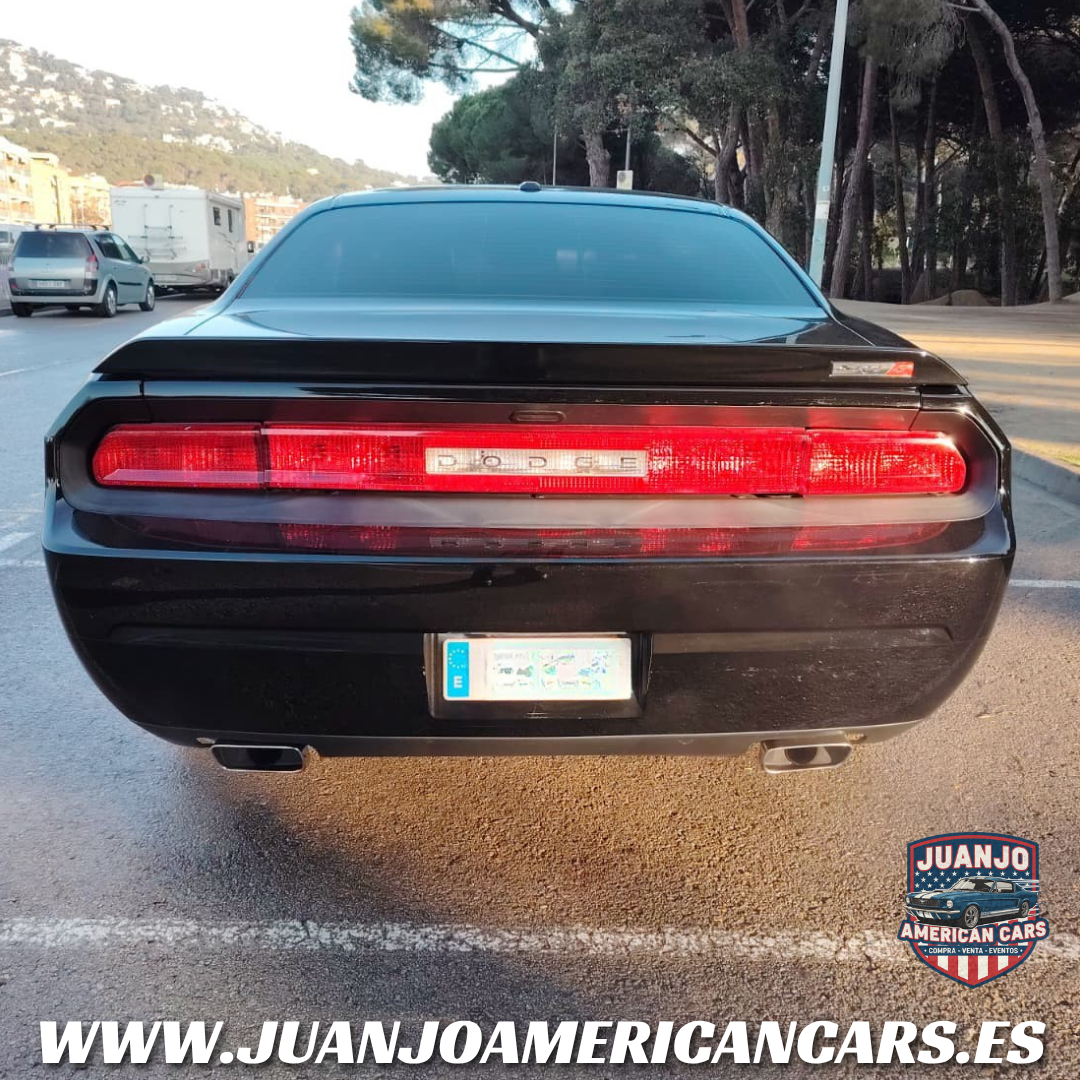 Dodge Challenger SRT8 Core - Se vende en perfecto estado