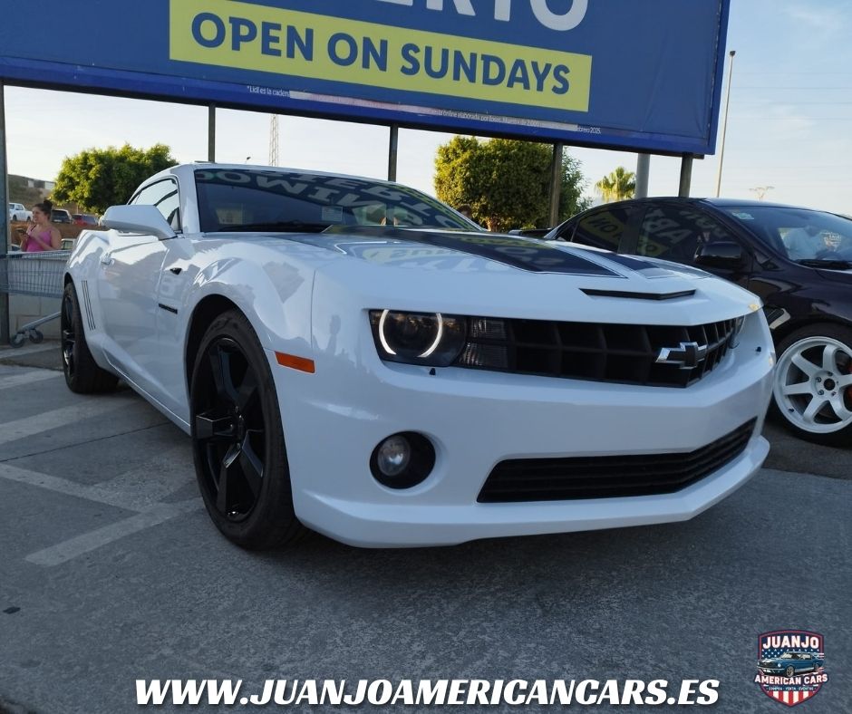 Chevrolet Camaro 3.6L V6 (2010) – Estética Brutal y Espíritu Americano