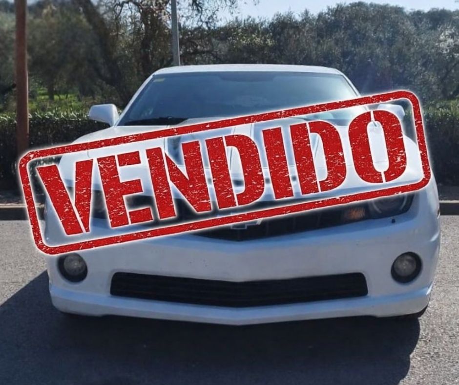 Chevrolet Camaro 3.6L V6 (2010) – Estética Brutal y Espíritu Americano