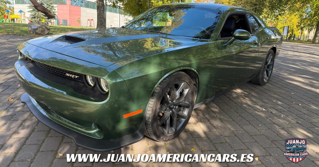 Dodge Challenger SXT 3.6L V6 (2022)