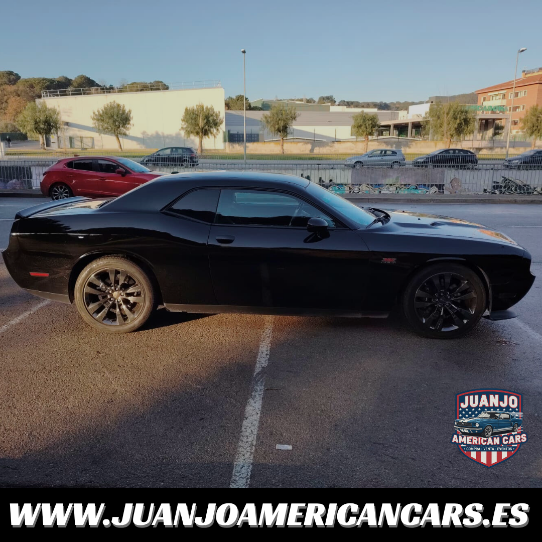 Dodge Challenger SRT8 Core - Se vende en perfecto estado