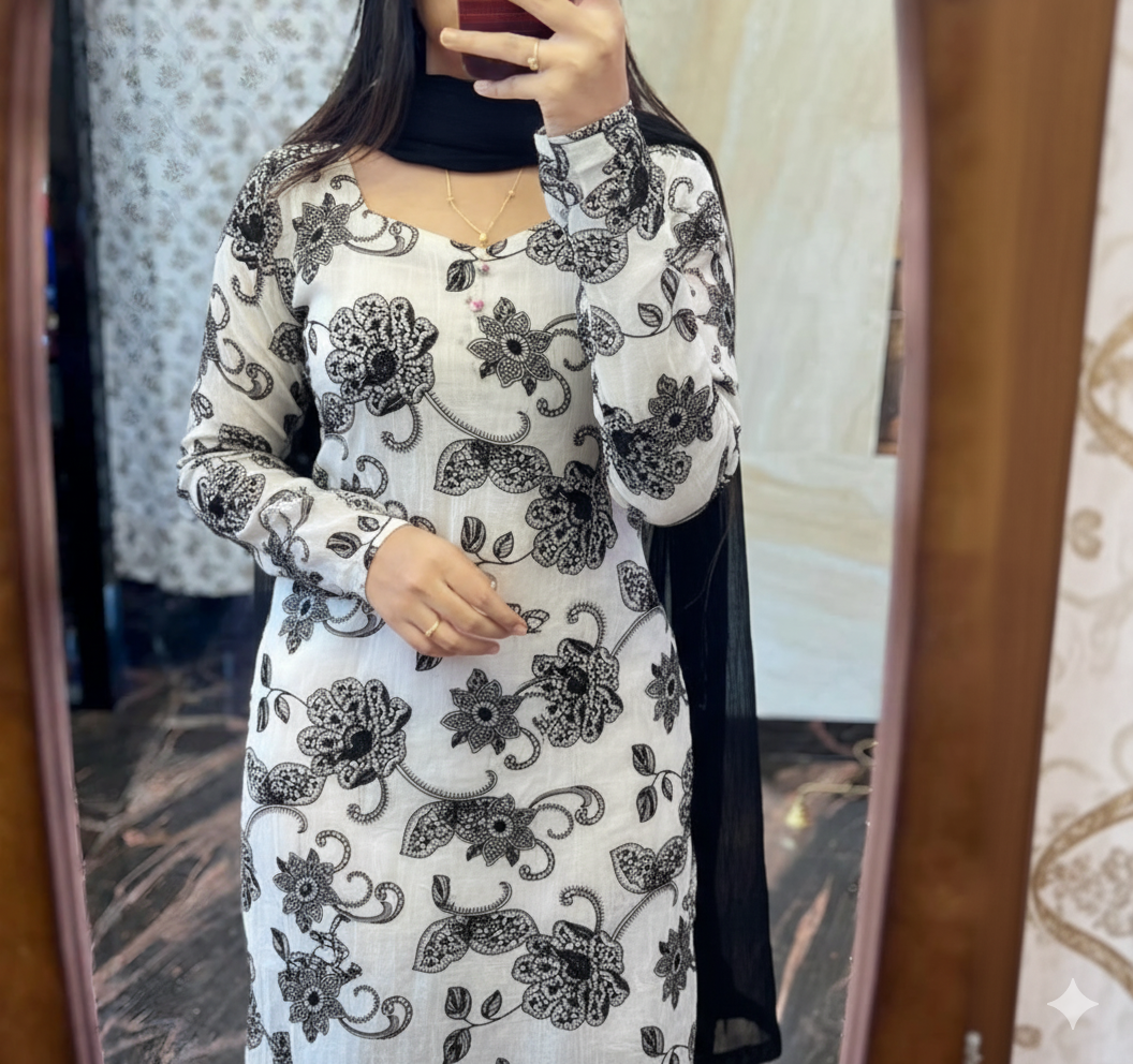 Elegant Floral Embroidered Kurti