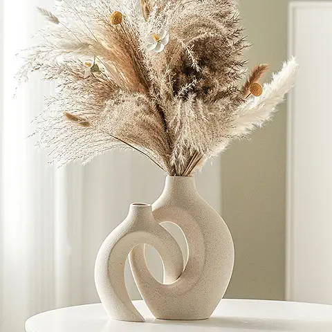 Modern Ceramic Vase with Dried Pampas Grass