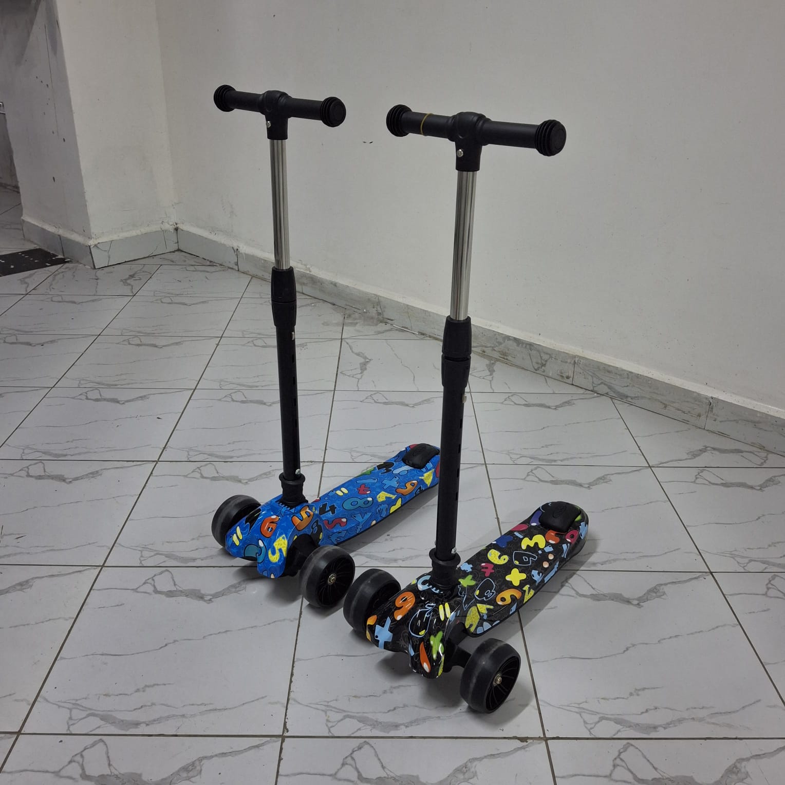 Colorful 3-Wheel Kids Scooter – Adjustable Handlebar, Stable Ride, and Fun Design (Ages 3-8)