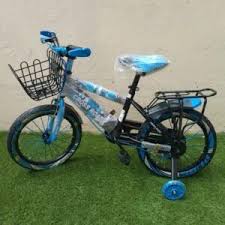 20″ Kids Bicycle – Children’s Size 20 Bike in BLUE /Black with Training Wheels, Front Basket & Rear Carrier Rack (Ages 7‑12)