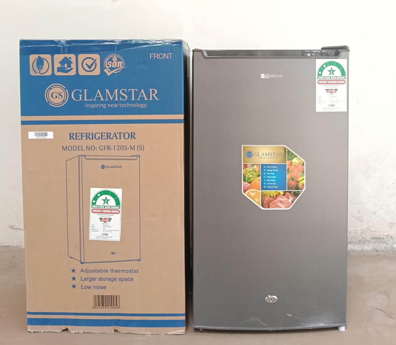 Glamstar  SINGLE DOOR FRIDGE  90LITRES