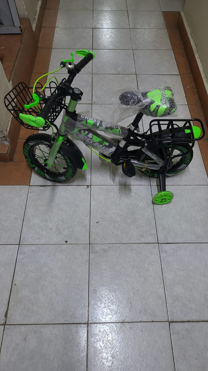 12″ Kids Bicycle – Green/Black Size 12 Children's Bike with Training Wheels, Front Basket & Rear Rack (Ages 2‑5)