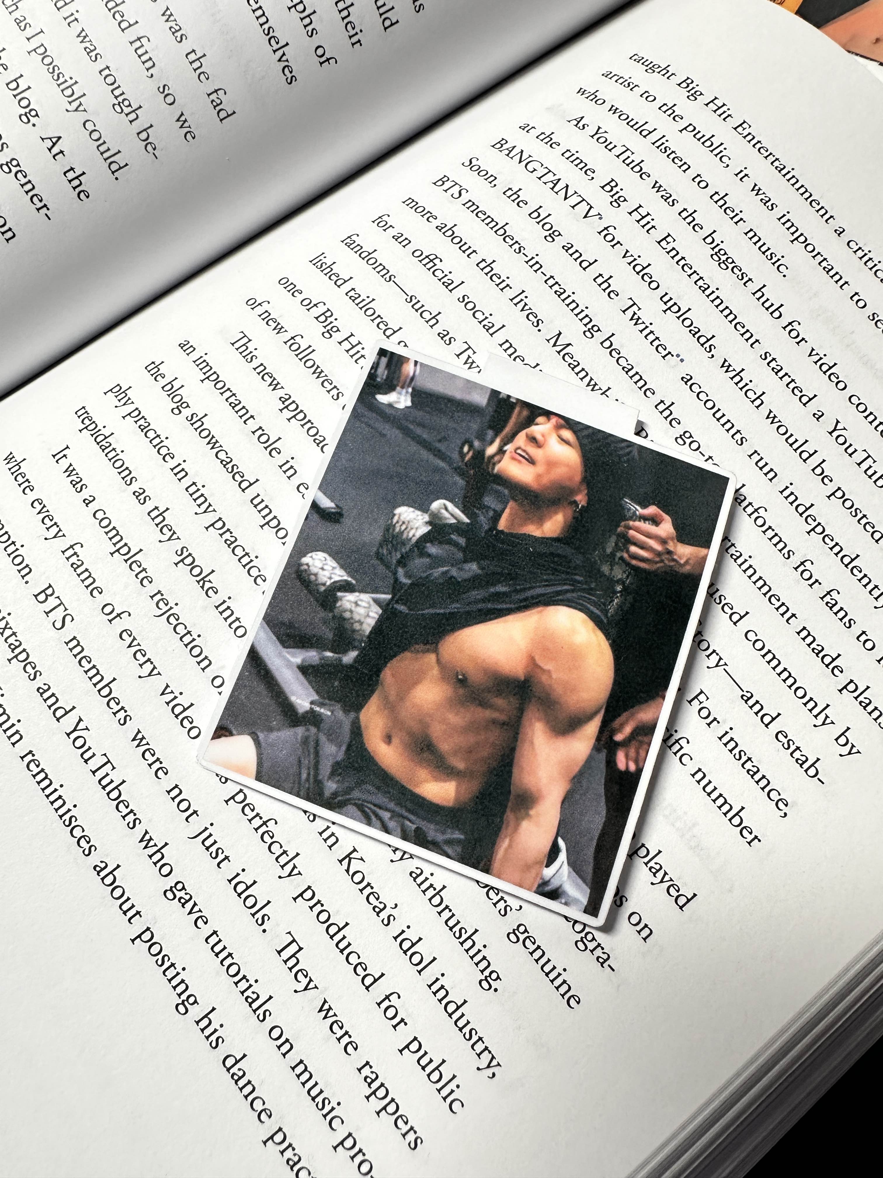 ❥ BTS Jungkook Magnetic Bookmark